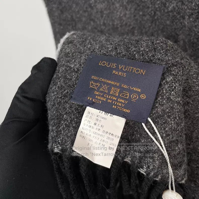 Louis Vuitton Louis Vuitton Black and Grey Gradient Full Printed Cashmer Size ONE SIZE - 8 Thumbnail