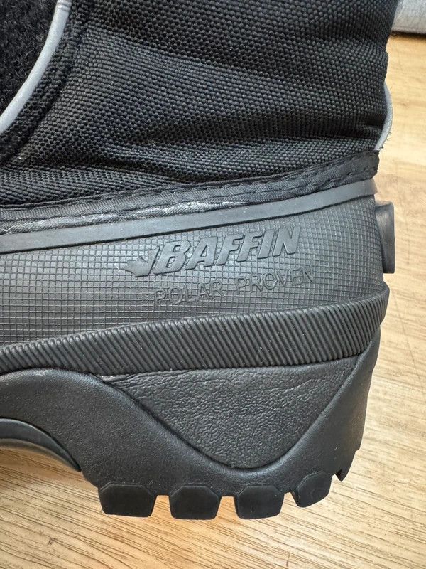 Other Baffin Tundra Polar Proven Canada Snow Boots size 40 Size US 7 / EU 40 - 12 Thumbnail