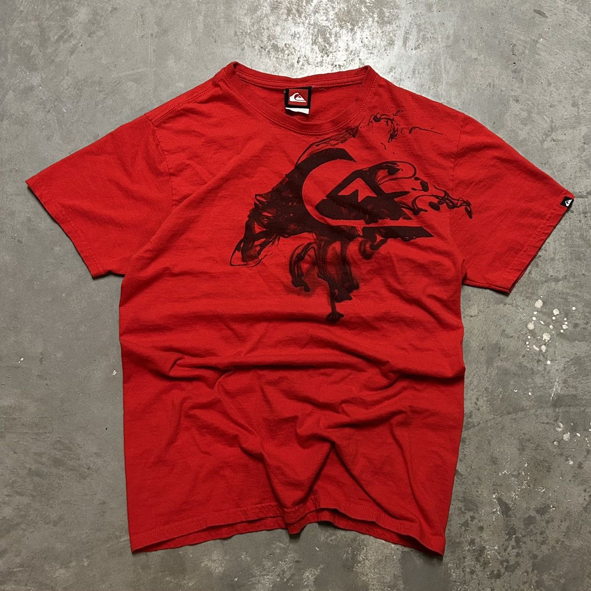 Quiksilver × Vintage Y2K Quicksilver Smoke Print Affliction Style T Shirt Size US S / EU 44-46 / 1 - 2 Thumbnail