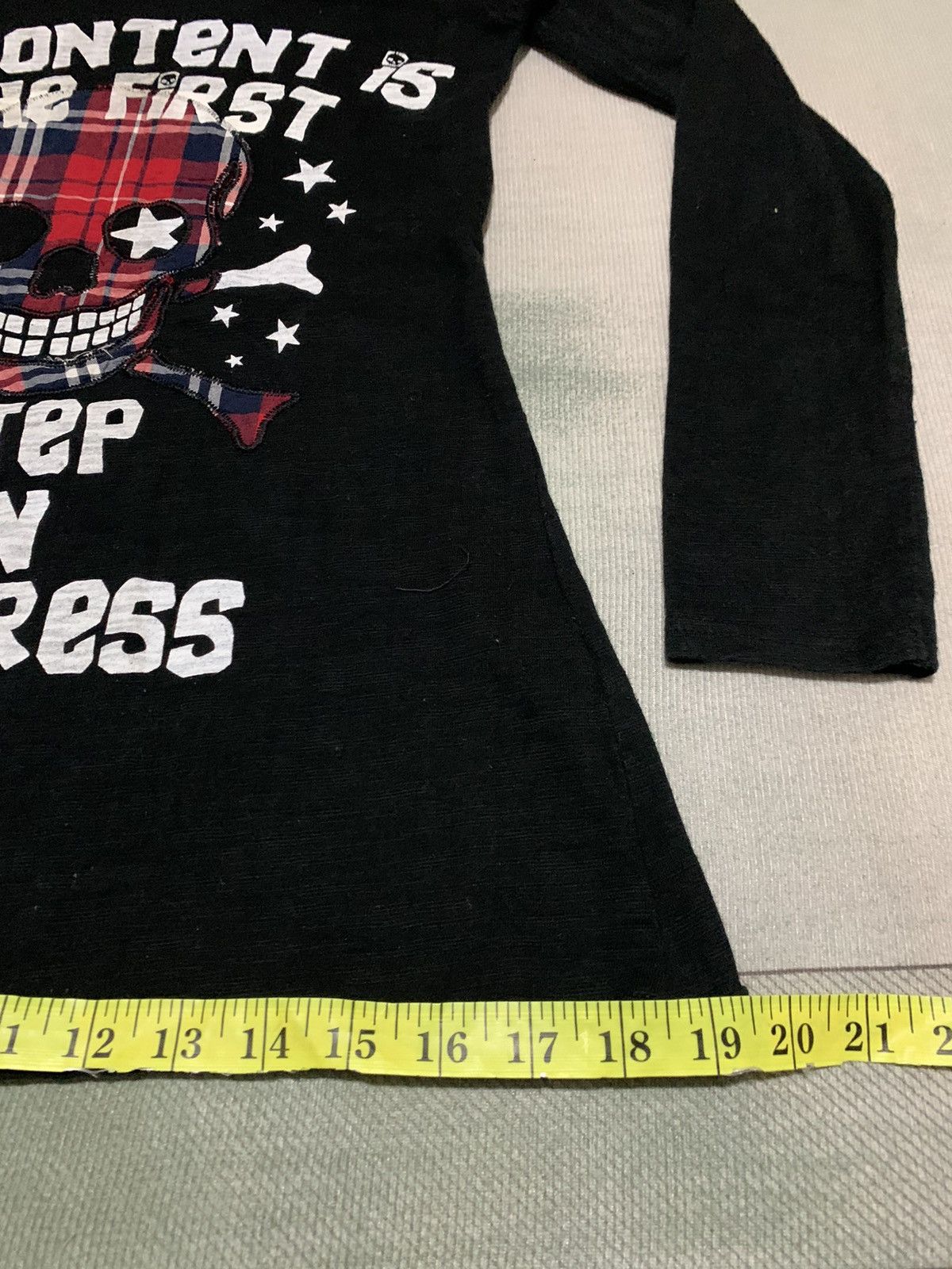 Japanese Brand Japanese Brand Skull Logo Sleeve Shirt design rare Size M / US 6-8 / IT 42-44 - 13 Thumbnail