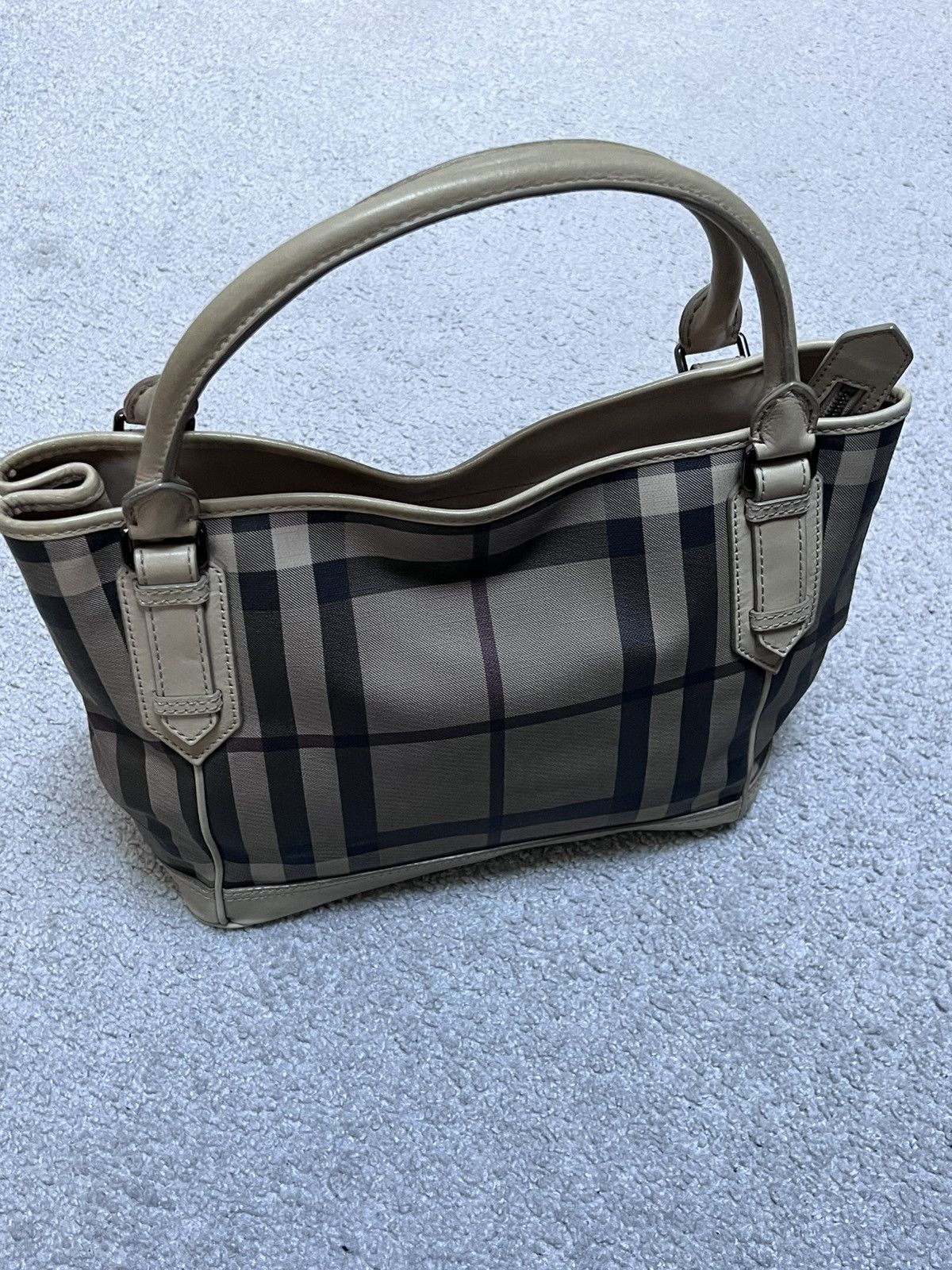 Burberry Burberry Smoke House Check Tote Bag Size ONE SIZE - 1 Thumbnail