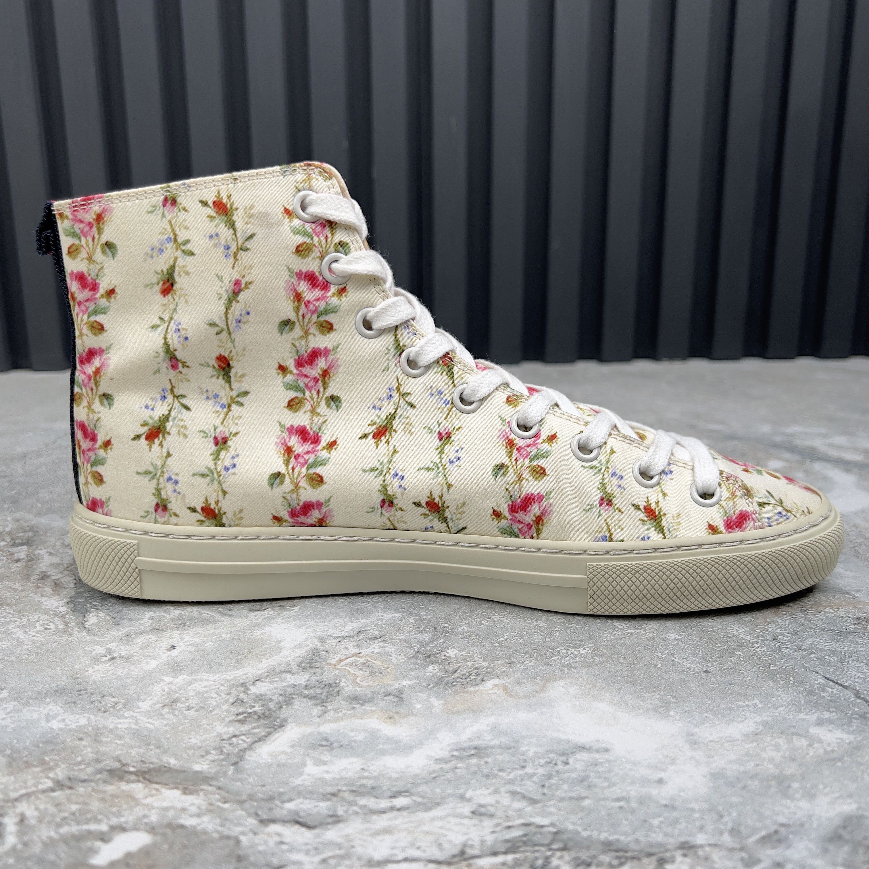 Gucci Major Blind for Love Floral Print Sneakers Fabric 36.5 EUR Size US 6.5 / IT 36.5 - 7 Thumbnail