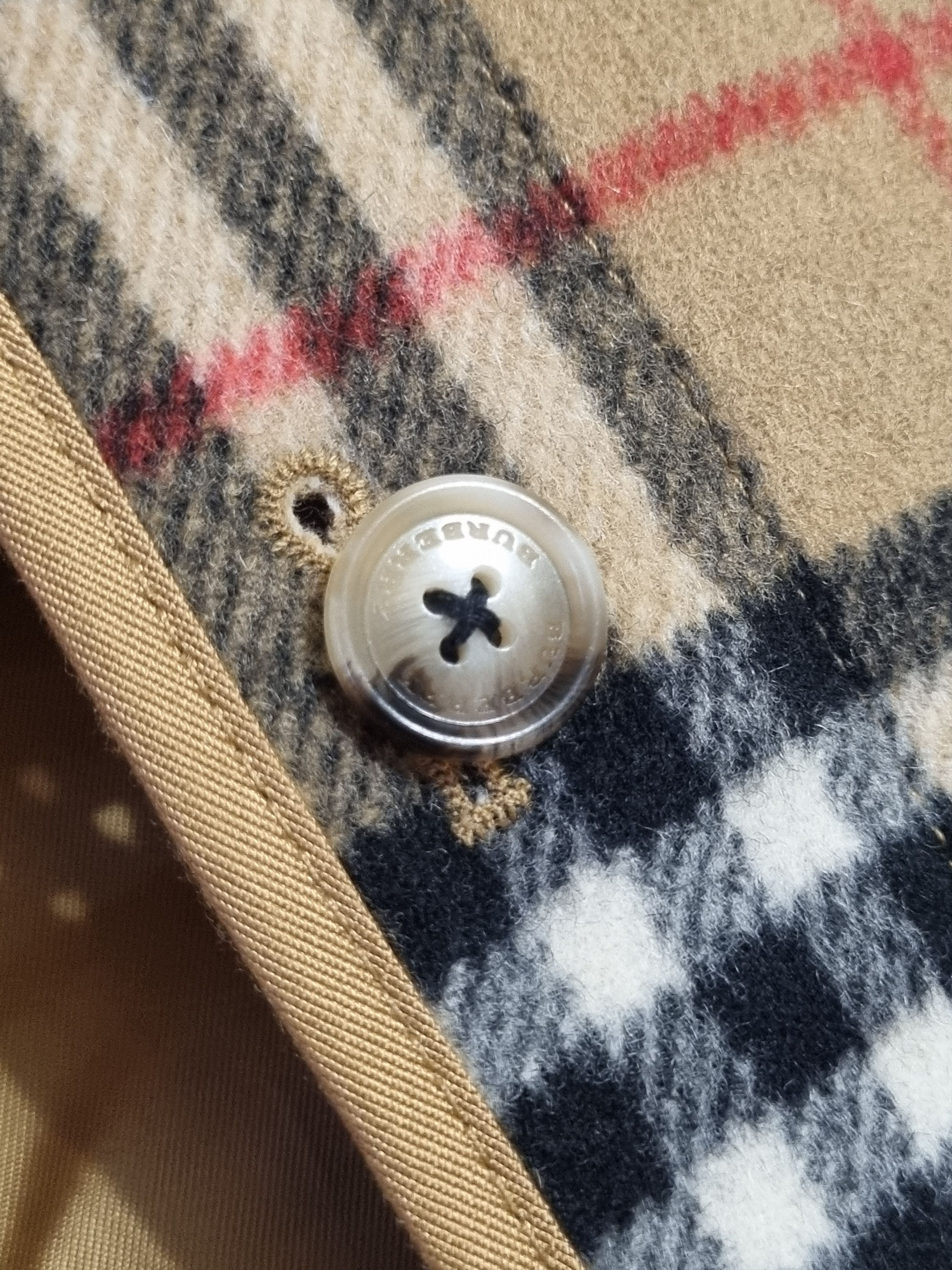 Burberry Burberry Check Wool And Cashmere Warmer Trench Coat Vest Size XL / US 12-14 / IT 48-50 - 10 Thumbnail