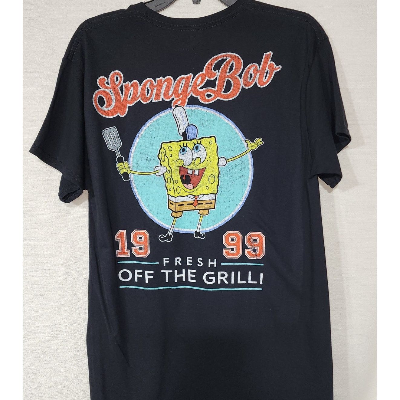 Peanuts SpongeBob ''Fresh of the grill'' men's medium shirt Size US M / EU 48-50 / 2 - 1 Thumbnail
