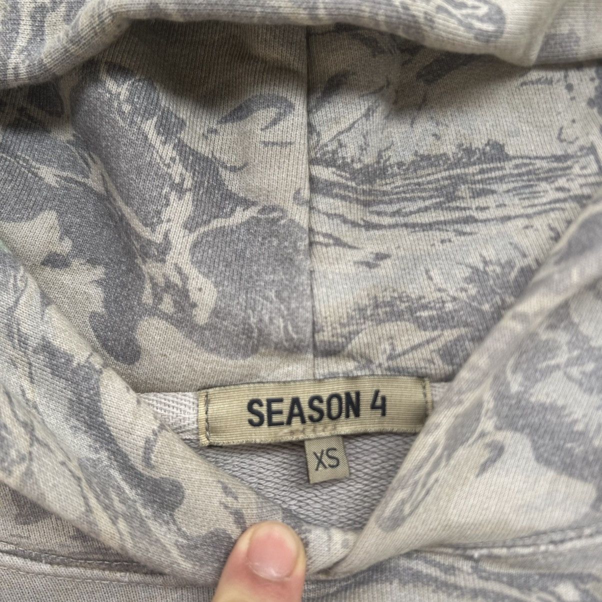 Yeezy yeezy season4 oversized camo hoodie XS Size US XS / EU 42 / 0 - 2 Thumbnail