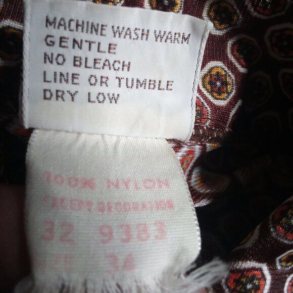 Other Vintage Montgomery Ward Tiles Polyester Disco Shirt Size US S / EU 44-46 / 1 - 4 Thumbnail