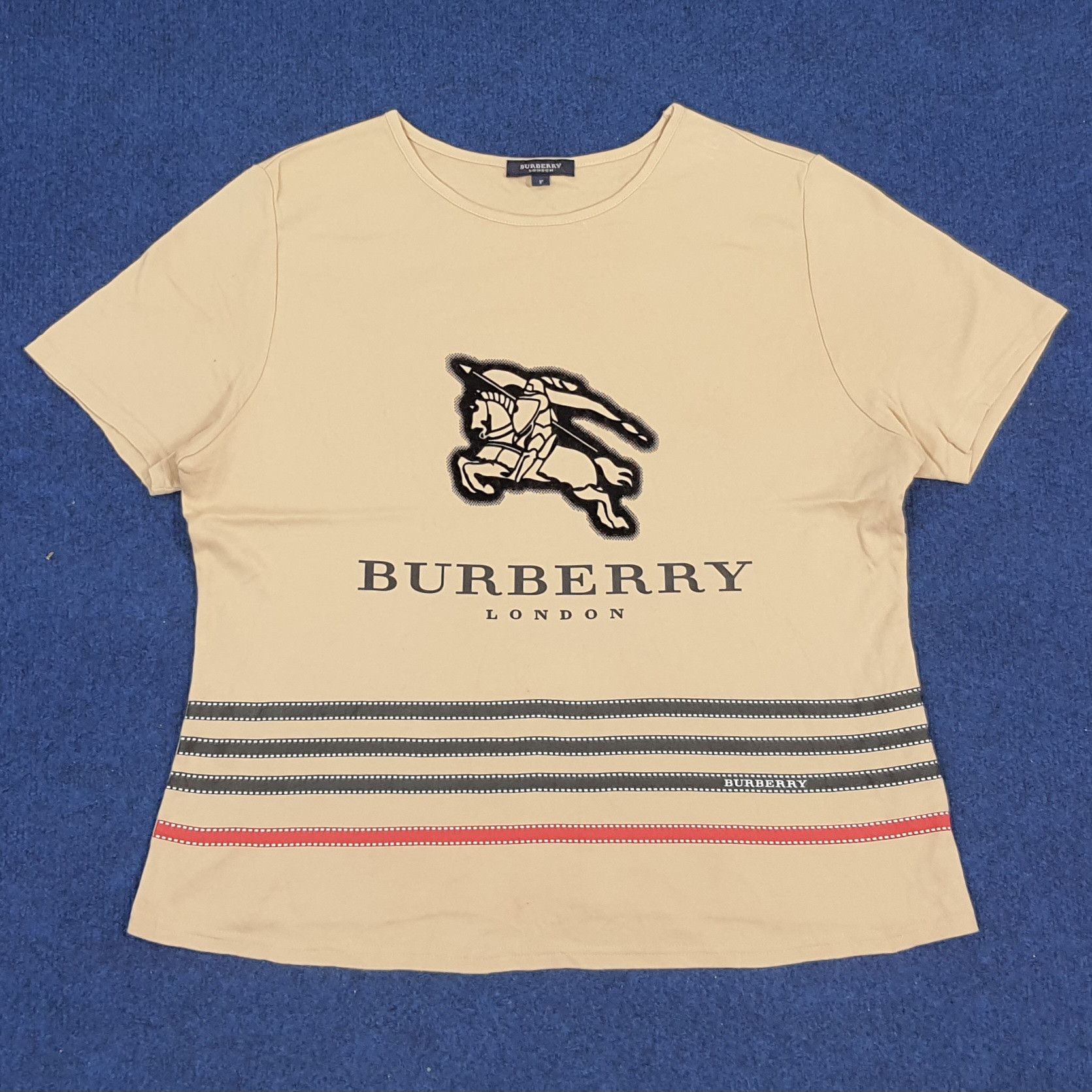 Burberry × Vintage Vintage Burberry London Crop Top Tshirt Size ONE SIZE - 1 Thumbnail