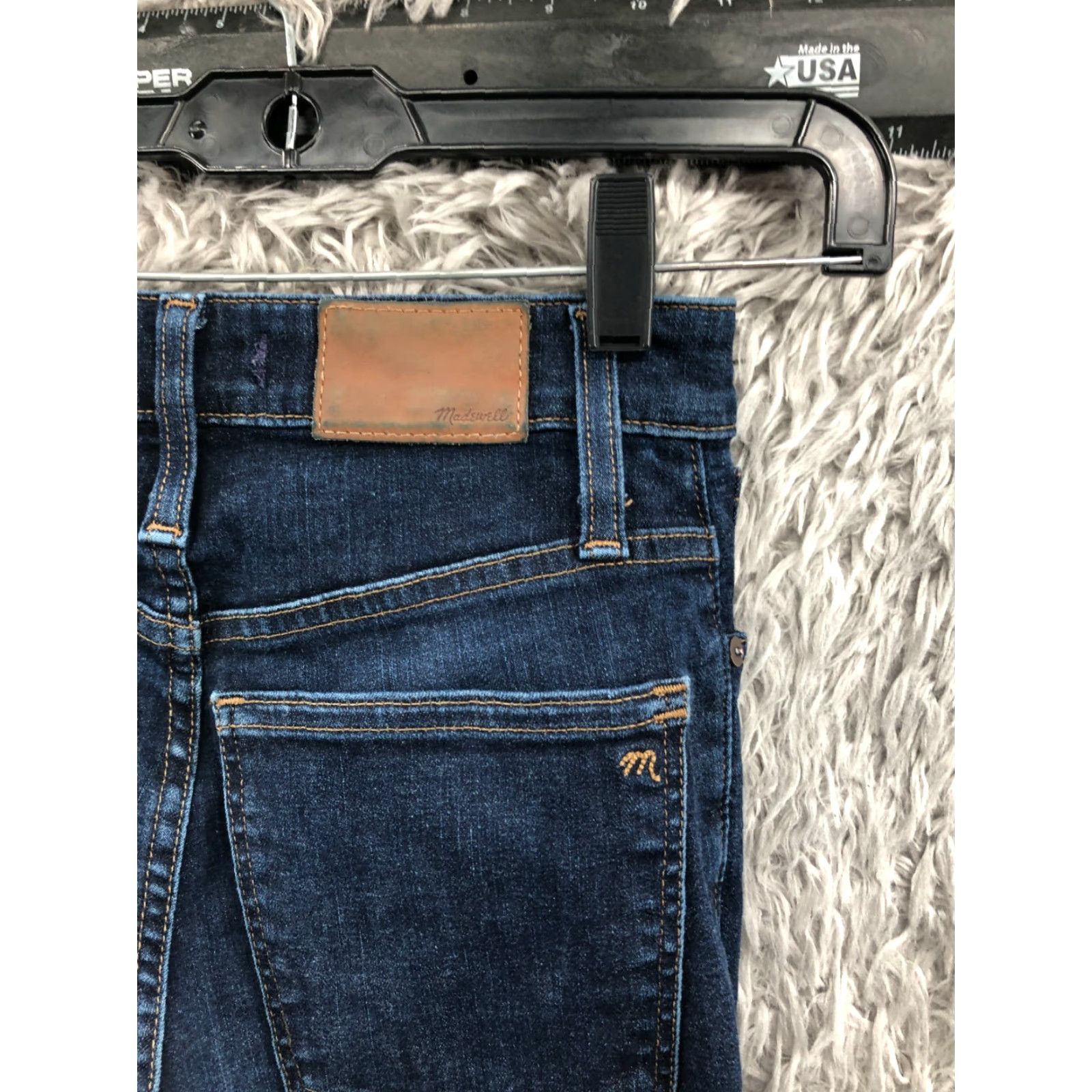 Madewell Madewell Jeans Womens Dark Wash Blue High Rise Skinny 24 Regular Blue Denim 5-Pocket Brand Madewell Size 42" / US 20 - 6 Thumbnail