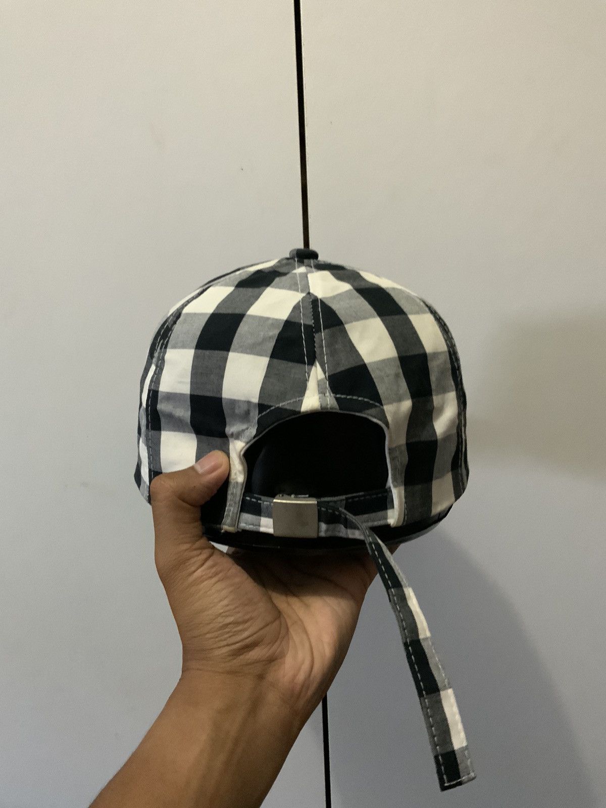 Hat Club Punyus Cartoon Big Logo Striped Hat Size ONE SIZE - 3 Thumbnail