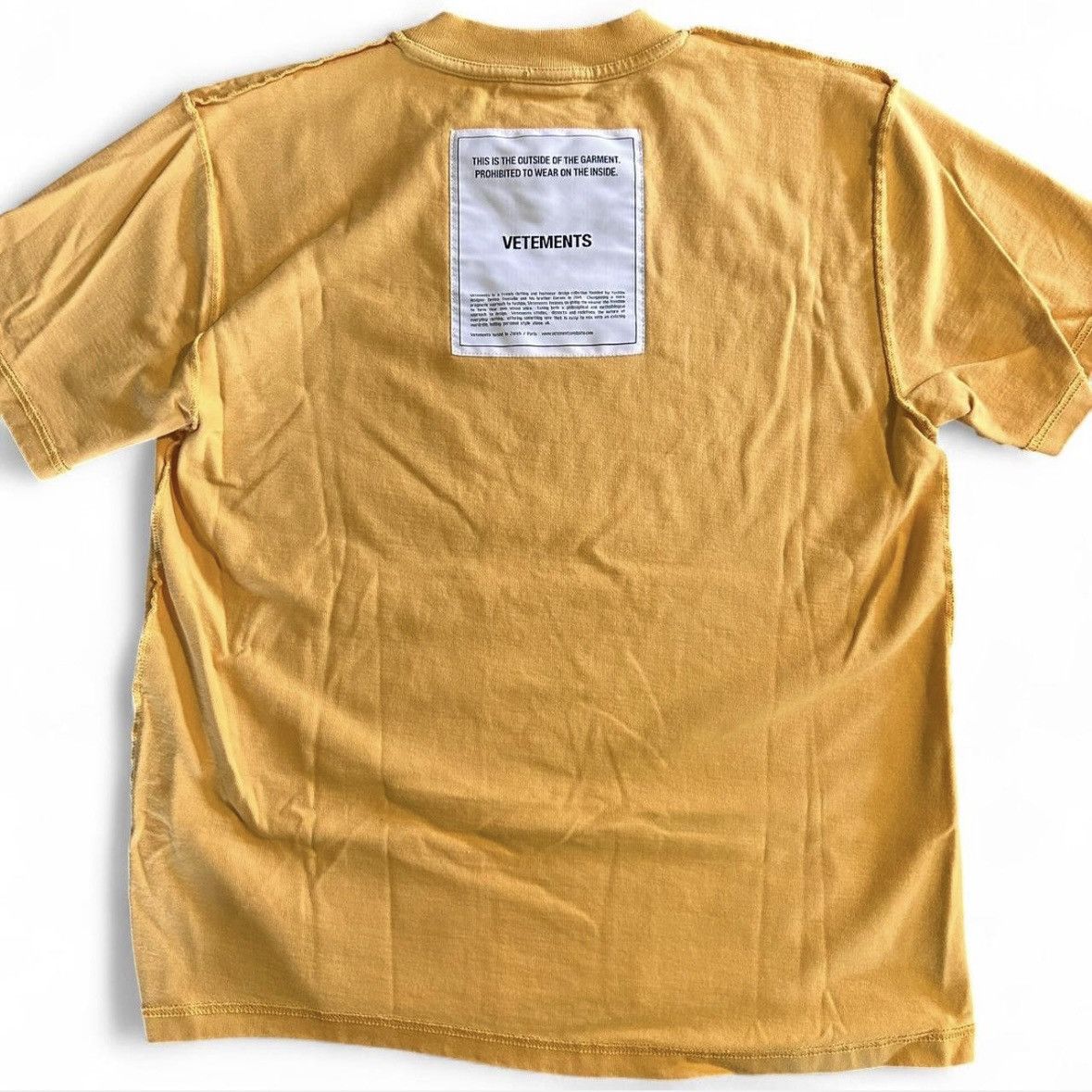 Vetements 2019 Vetements Demna Inside Out Shirt Size Medium M Size M / US 6-8 / IT 42-44 - 2 Thumbnail