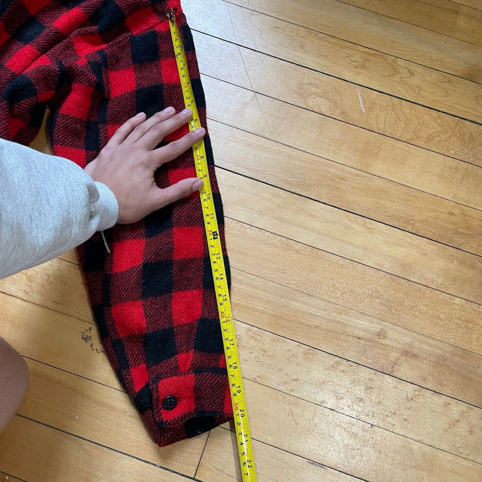 Vintage Arctic Wool Flannel Shirt Mens L Red Black Buffalo Plaid Size US L / EU 52-54 / 3 - 8 Thumbnail