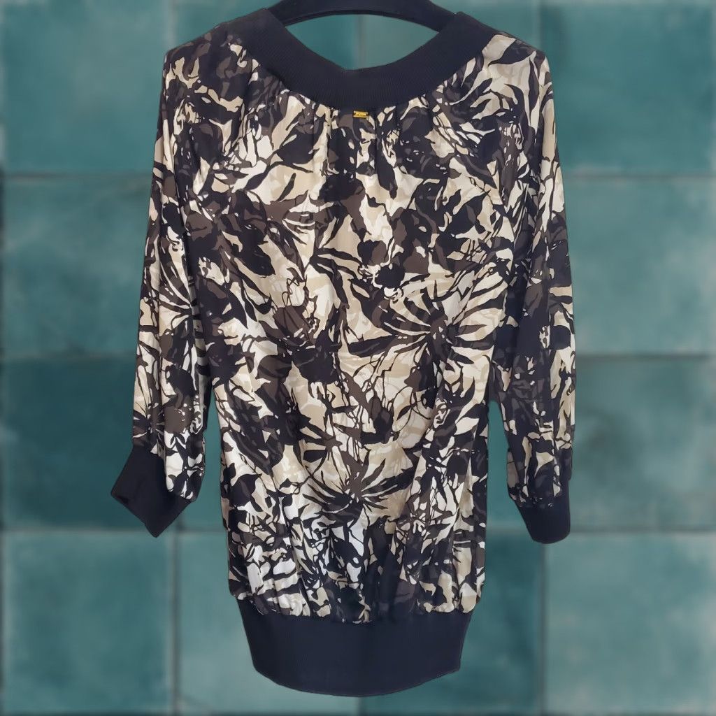 St. John VINTAGE St John Blouse Shirt Woman M Black Beige Floral Print Silk Blend 3/4 Sleeve Tunic Size M / US 6-8 / IT 42-44 - 1 Thumbnail