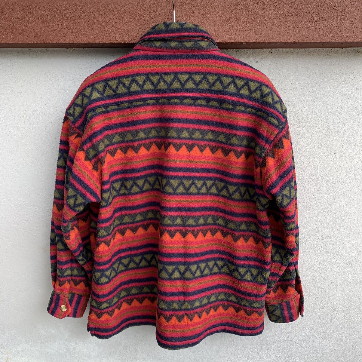 Japanese Brand JapaneseBrand Vintage 90s Fleece Zip Jacket Native Design Size US XL / EU 56 / 4 - 6 Thumbnail