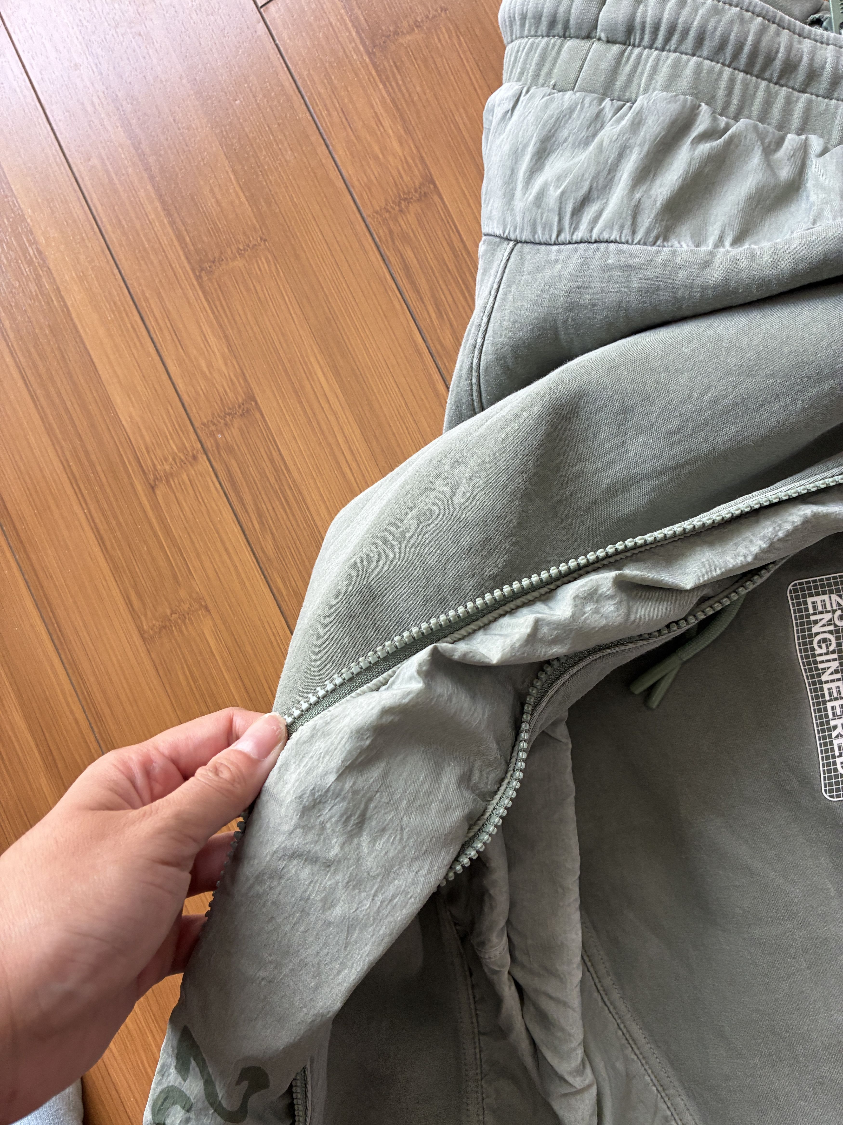 Jordan Brand Air Jordan 23 Engineered Zipper Green Sweatpants Men's Med Size US 32 / EU 48 - 7 Thumbnail