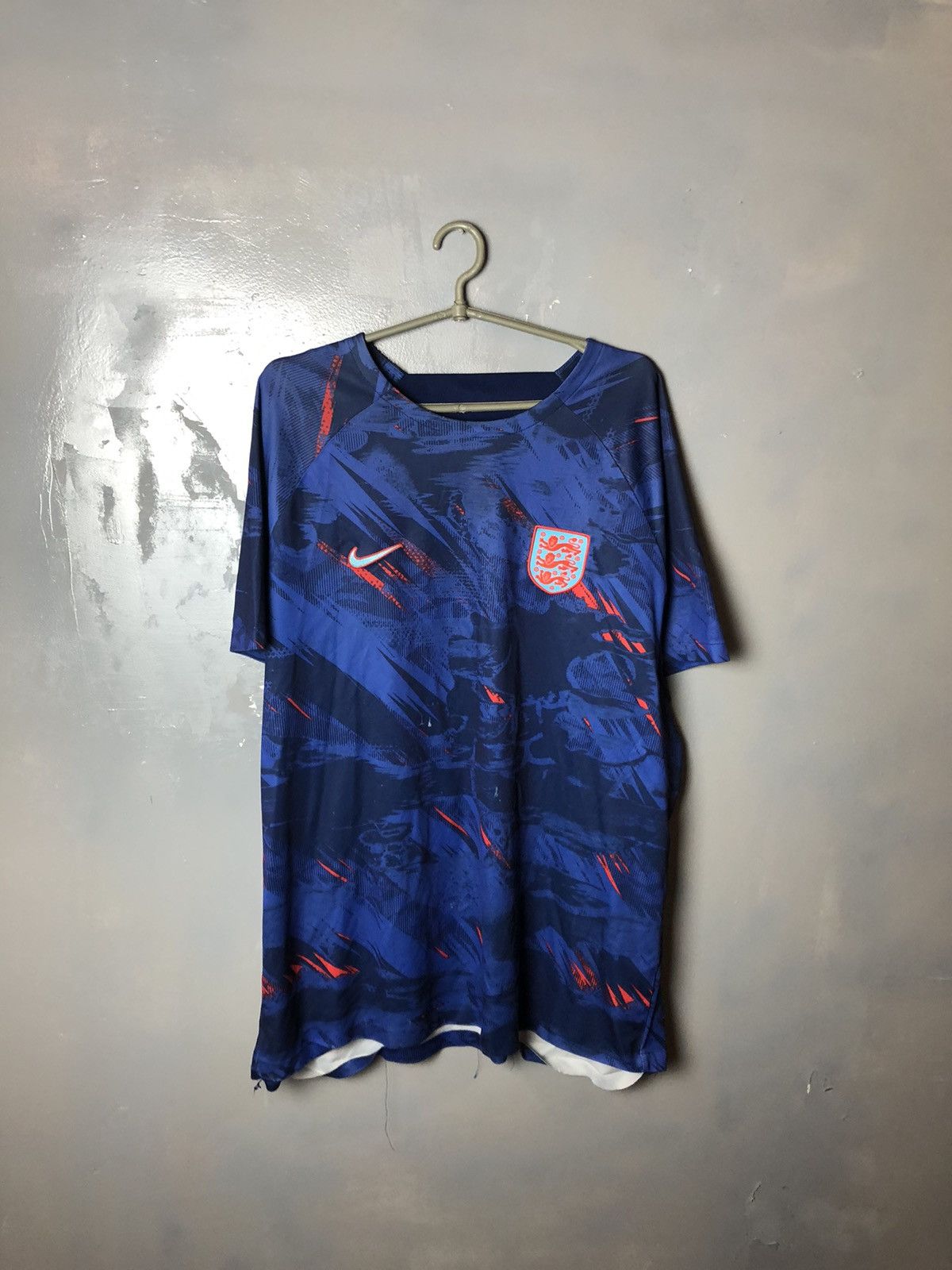 Nike Men’s soccer jersey Nike England 🏴󠁧󠁢󠁥󠁮󠁧󠁿 Size US XL / EU 56 / 4 - 1 Thumbnail