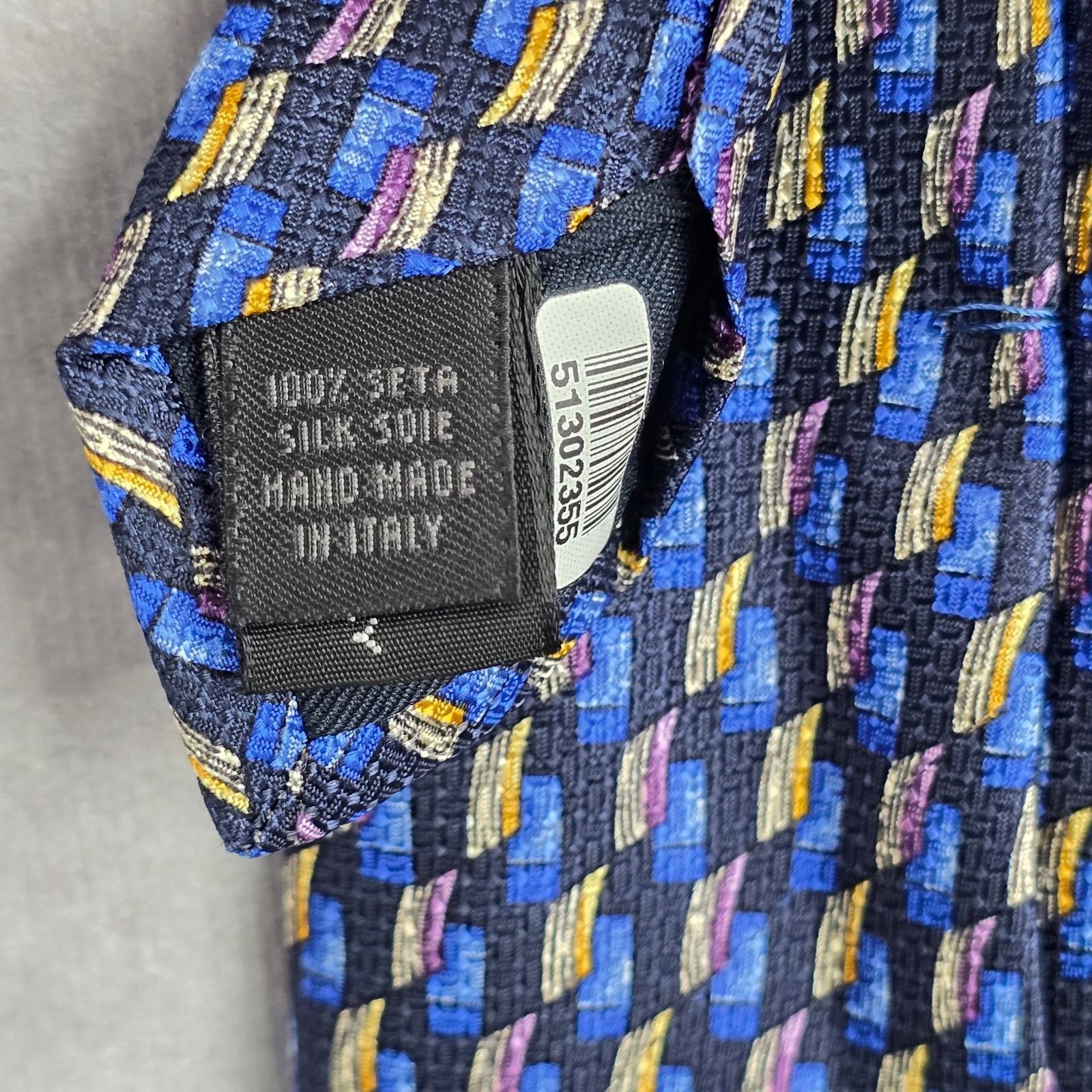 Barneys New York Barneys New York Blue Repp 100% Silk Italy Neck Tie Size 30 - 5 Thumbnail