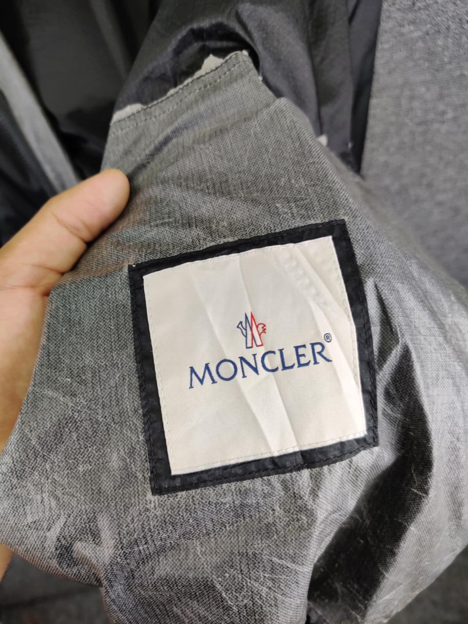 Moncler Moncler Windbreaker Light Jacket Size US L / EU 52-54 / 3 - 6 Thumbnail
