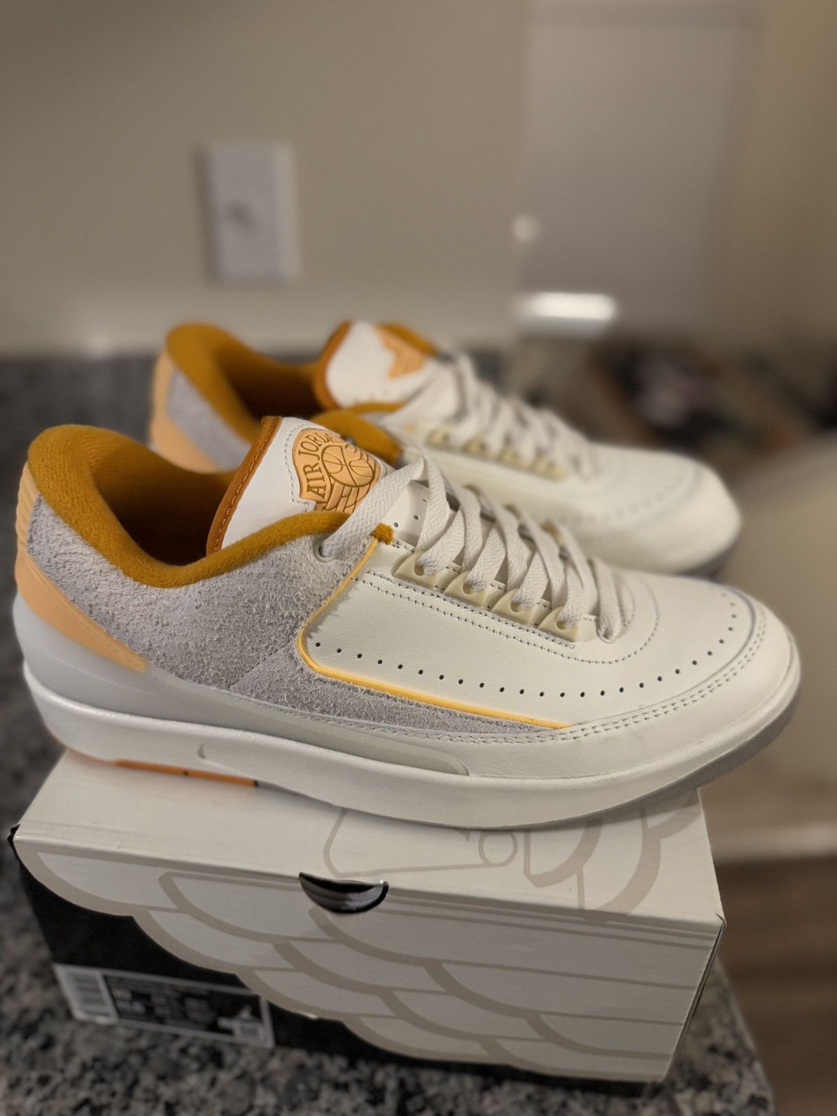 Jordan Brand × Nike Jordan 2 Lowtop Craft Melon (DV9956-118) Size 10 Size US 10 / EU 43 - 3 Thumbnail
