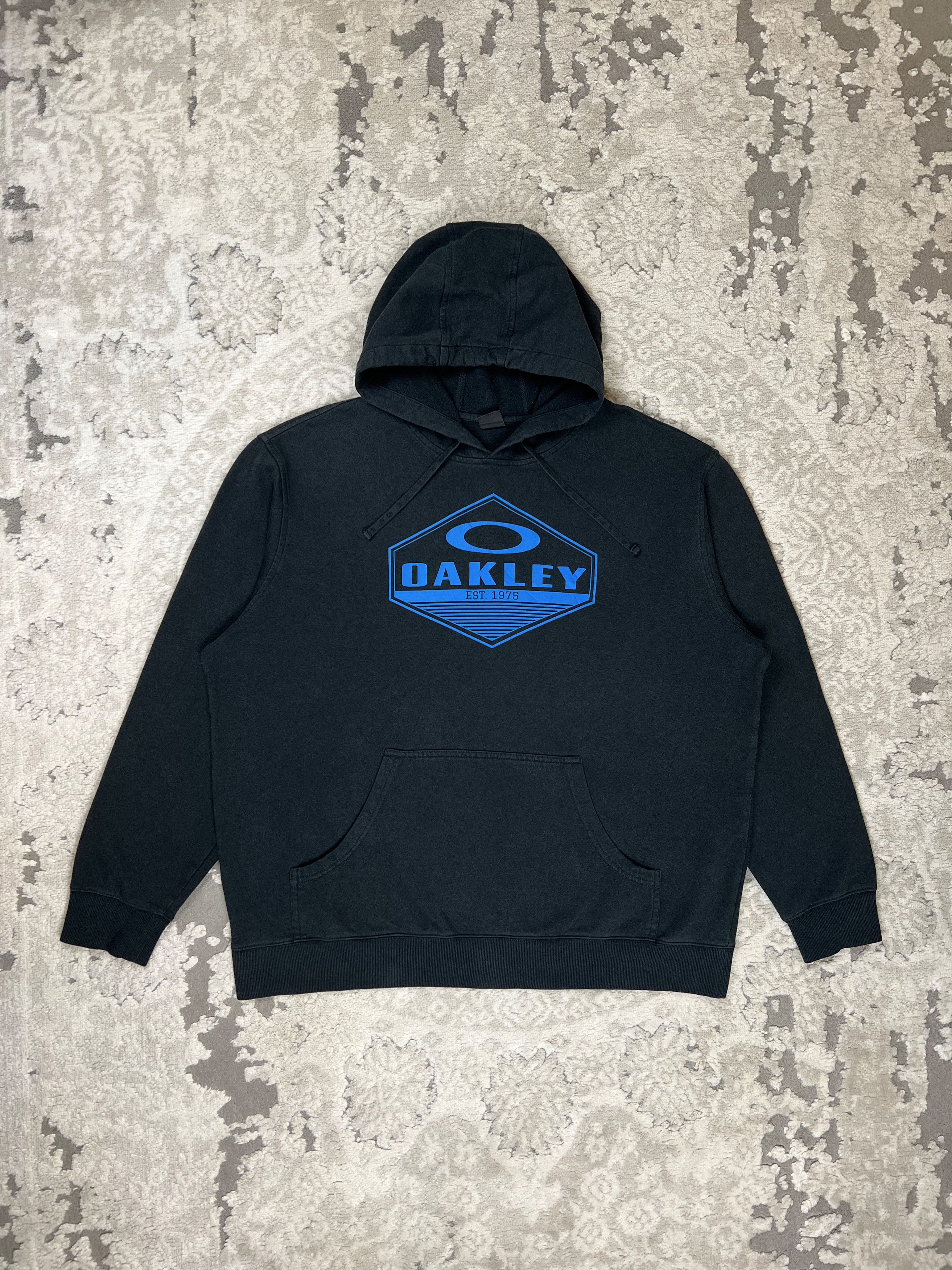 Oakley Oakley XL Hexagon Blue Logo Hoodie Pullover Black Sweatshirt Size US XL / EU 56 / 4 - 1 Thumbnail