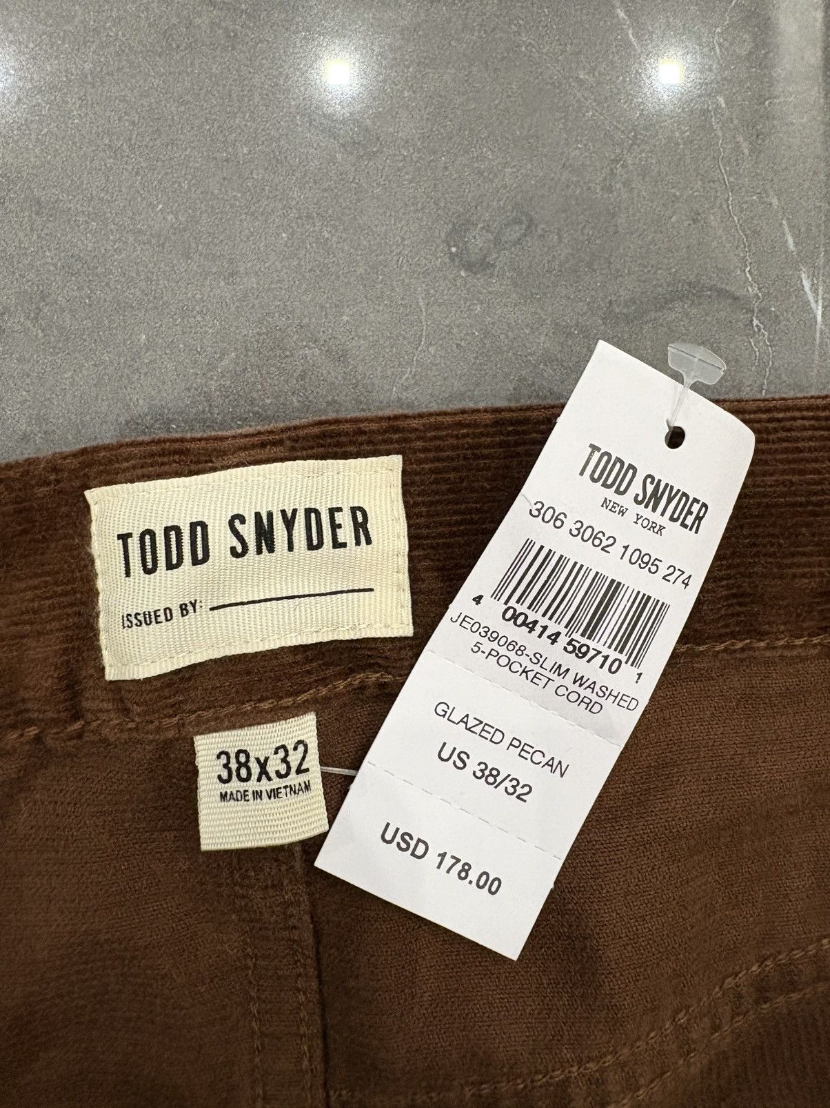 Todd Snyder NWT Todd Snyder New York Slim Washed 5 Pocket Cord Pants Size US 39 - 4 Thumbnail