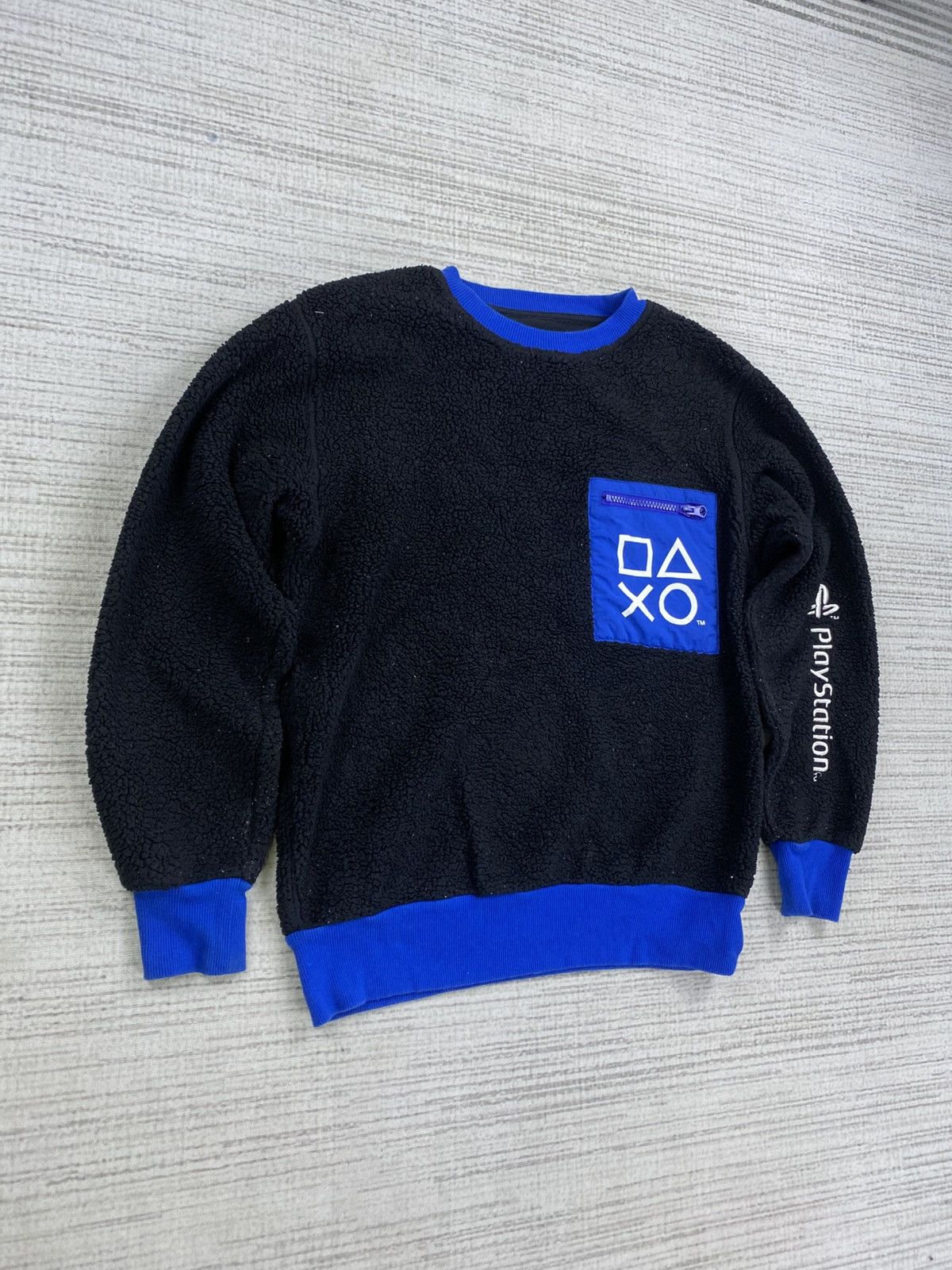 GU × Playstation × Vintage Vintage Playstation X Gu Rare Black Fleece Sweatshirt Size US M / EU 48-50 / 2 - 3 Thumbnail