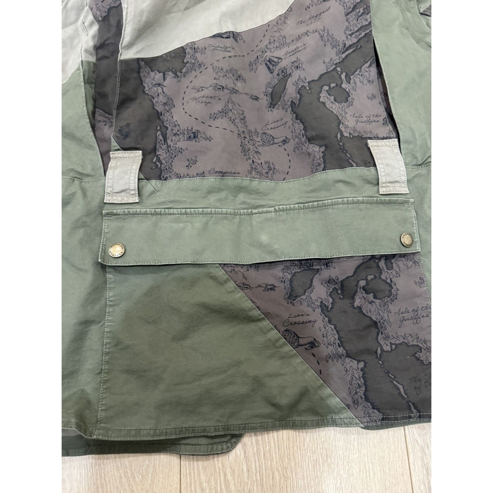Banana Republic Banana Republic Men's Utility Jacket Map Print Multi-Pocket Size US S / EU 44-46 / 1 - 11 Thumbnail