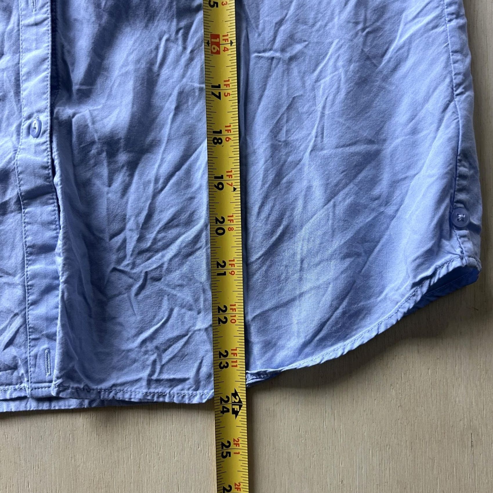 Uniqlo Uniqlo Shirt Womens XS Blue Solid Long Sleeve Button-Up Basic Workwear Top Size XS / US 0-2 / IT 36-38 - 5 Thumbnail