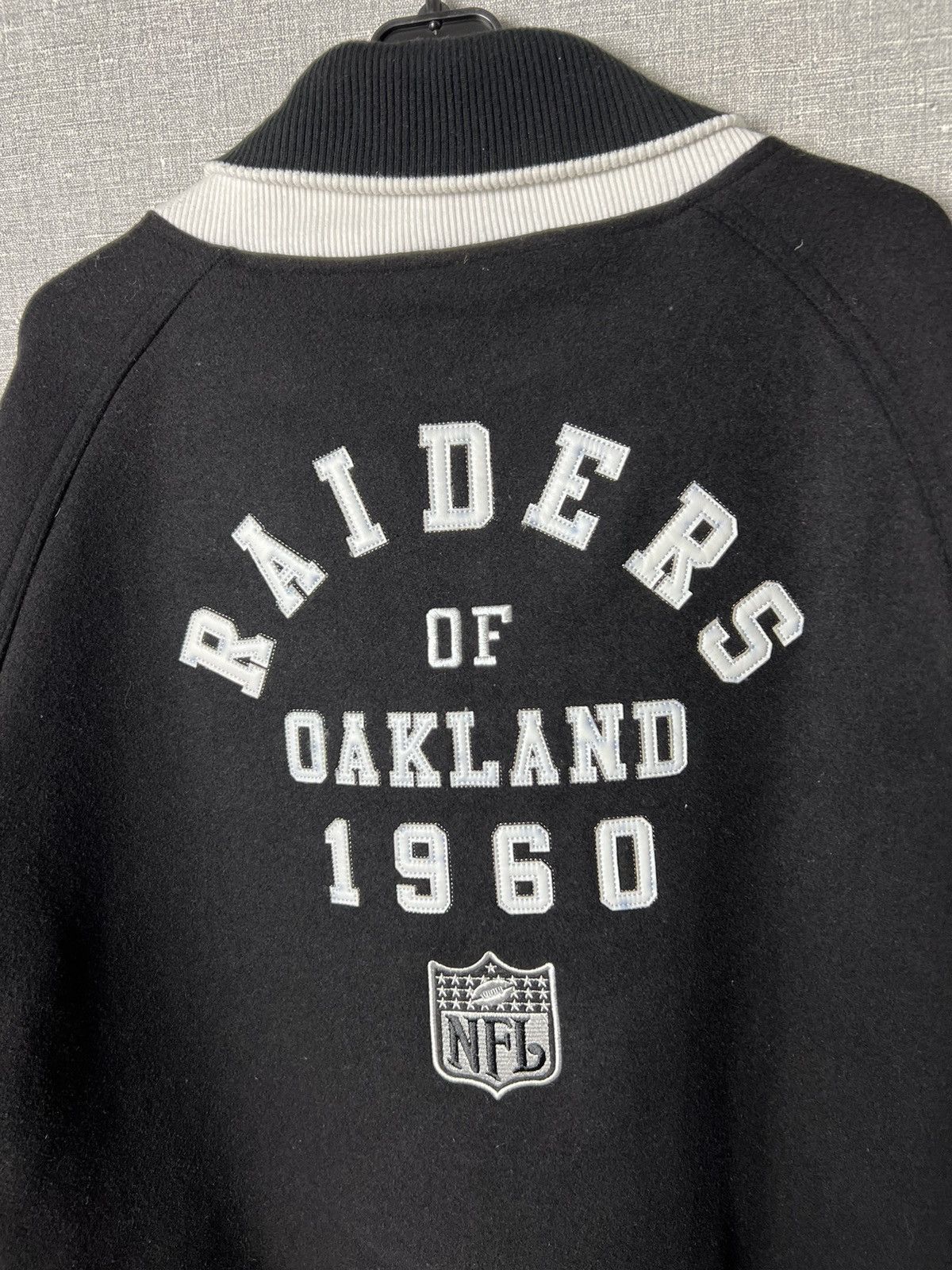NFL OAKLAND RAIDERS Wool Blend Bomber Jacket Big Logo Size XL Size US XL / EU 56 / 4 - 3 Thumbnail