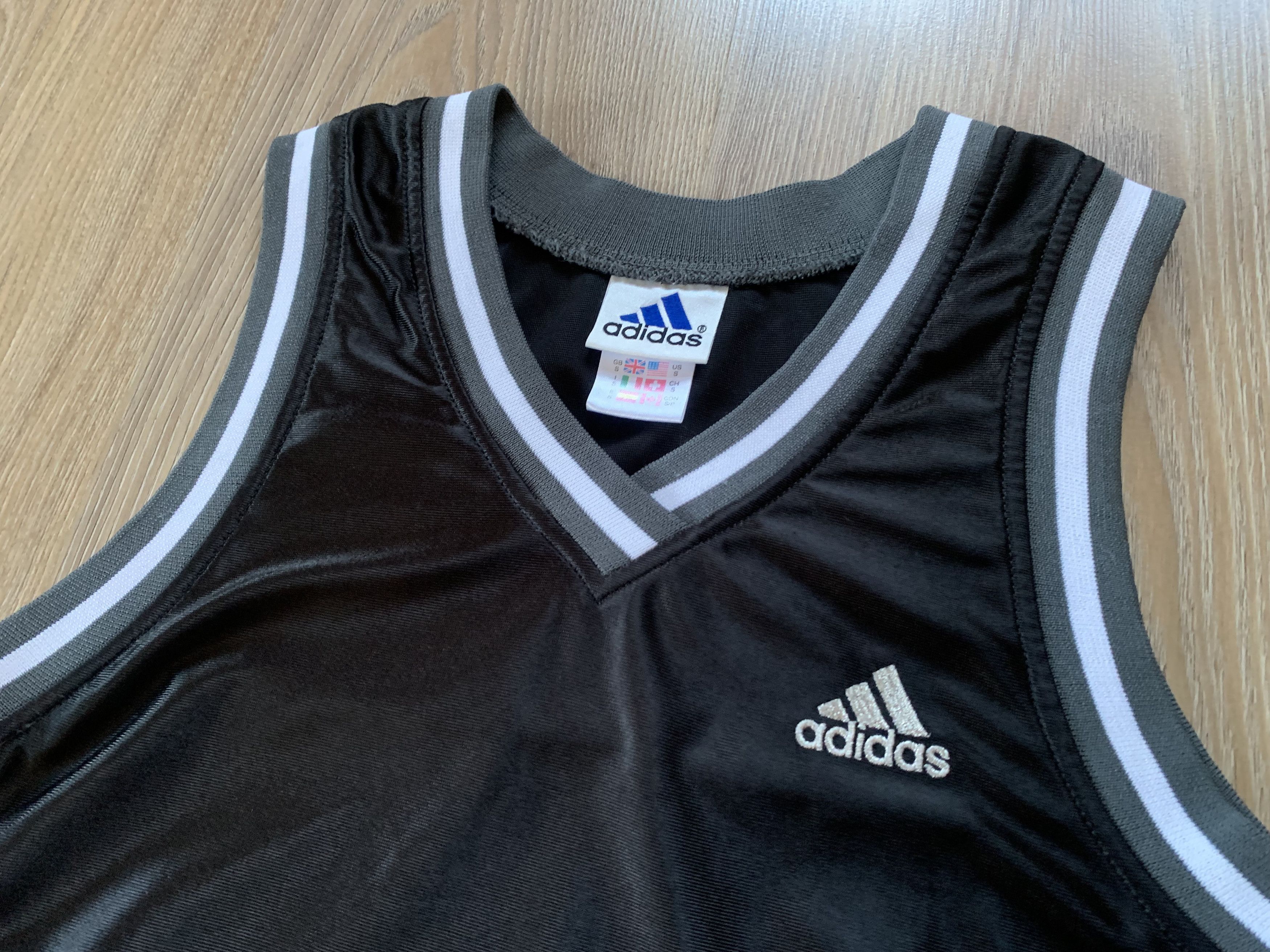 Adidas Vintage Adidas Teamwear Performance Basketball Tank Top Size US S / EU 44-46 / 1 - 4 Thumbnail