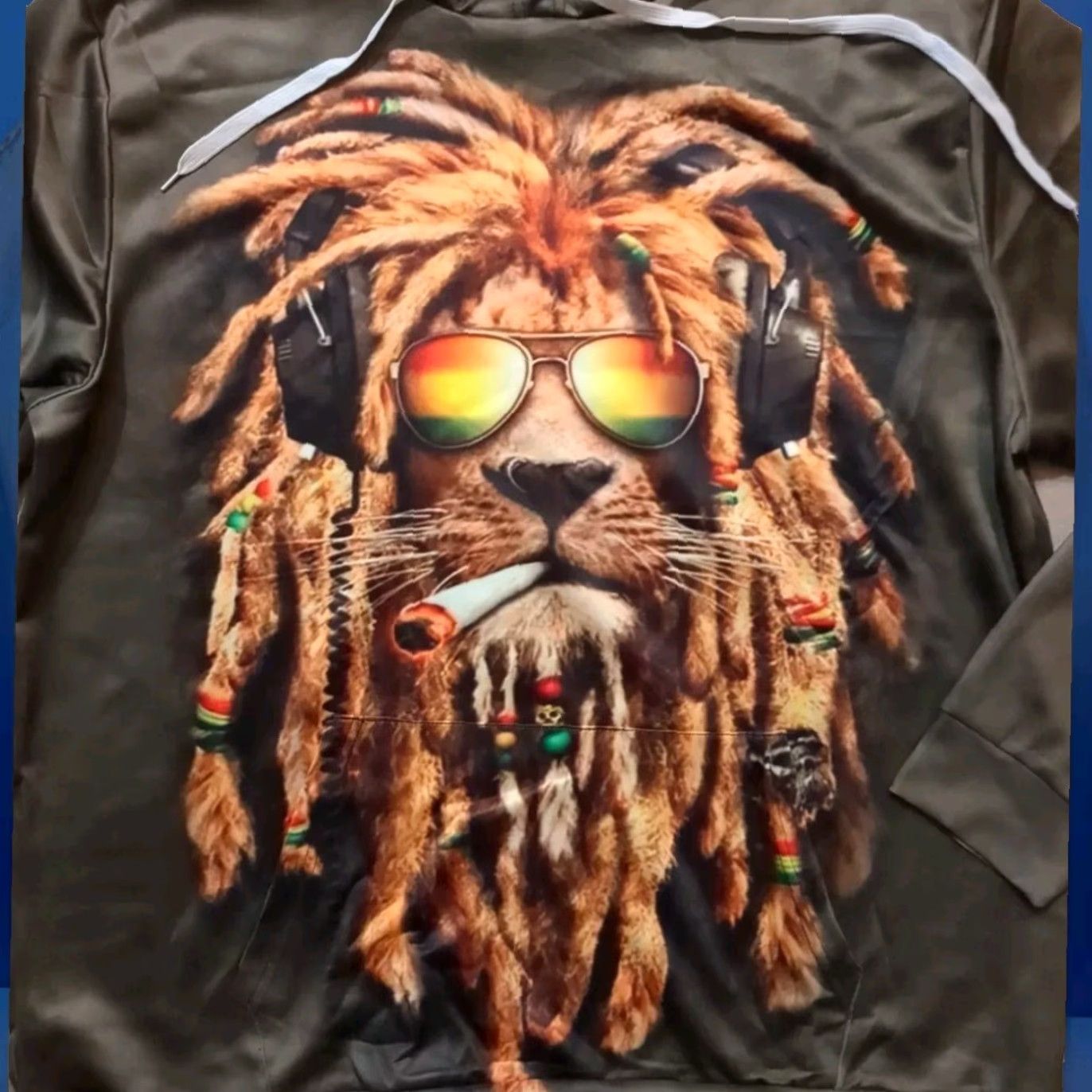 Vintage Bob Marley Smoking Joint Hoodie Rasta One Love Lion Sweatshirt XL Unisex Graphic Print Hooded Pullover Green Polyester Long Sleeve Fashion Size US XL / EU 56 / 4 - 2 Thumbnail