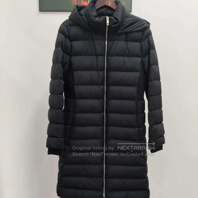 Burberry Burberry Black Long Down Coat for Women. Size XL / US 12-14 / IT 48-50 - 1 Thumbnail