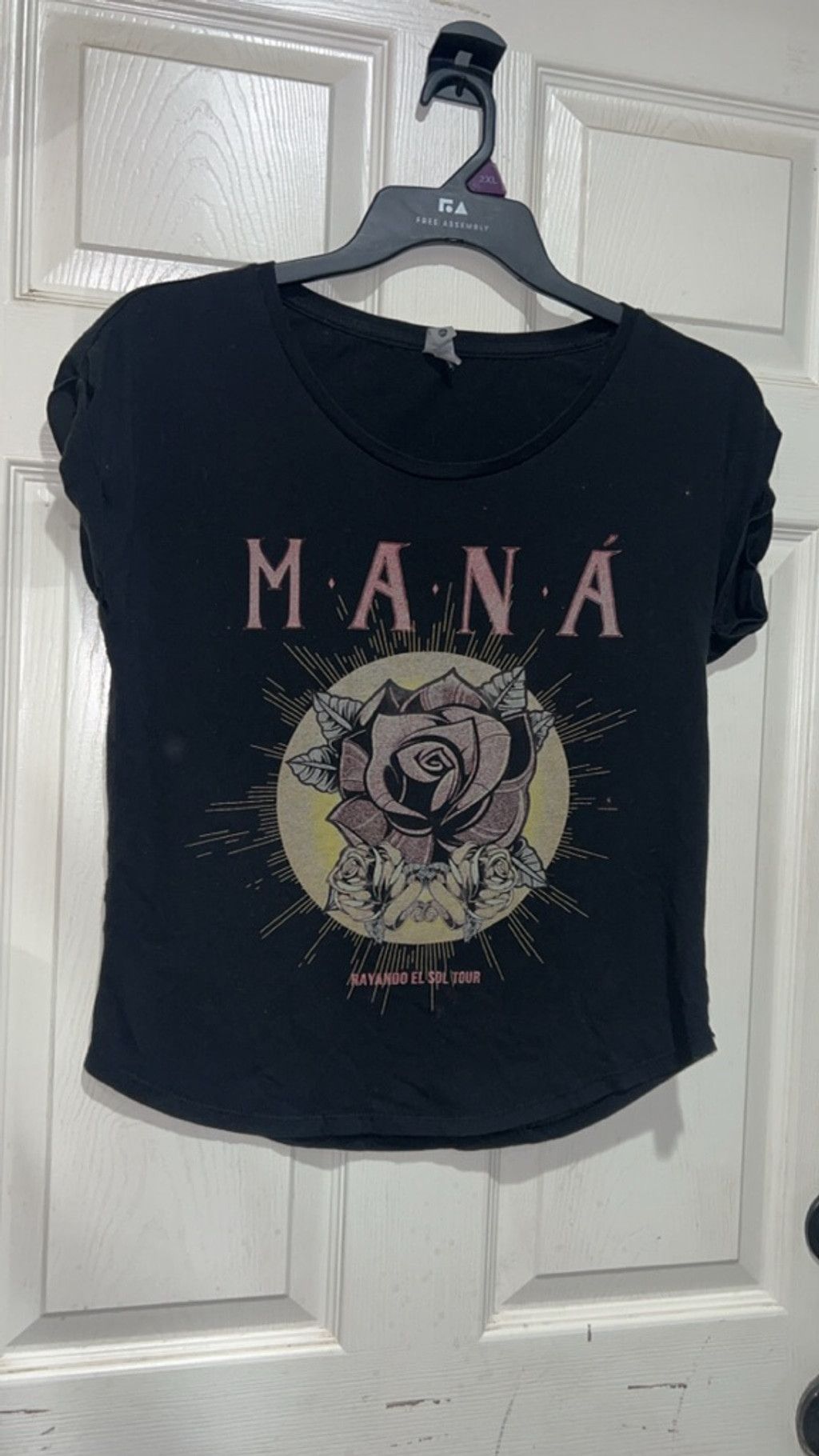 Next Level Apparel Women's Next Level Apparel Black Maná Graphic Short Sleeve T Size S / US 4 / IT 40 - 1 Thumbnail
