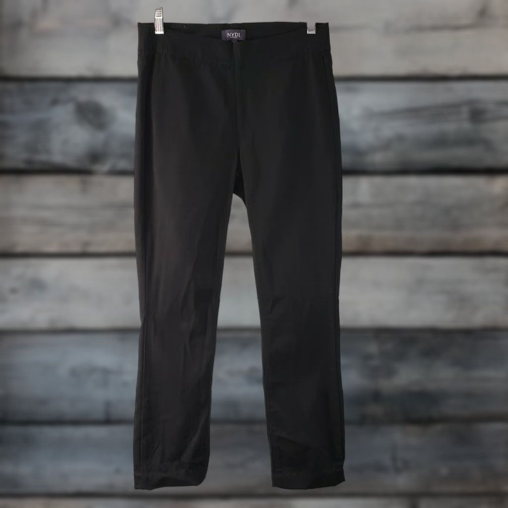 NYDJ NYDJ Alina Womens Cropped Pull On Pants Size 2 Black Mid Rise Casual Trousers Womens Size 26" / US 2 / IT 38 - 1 Thumbnail