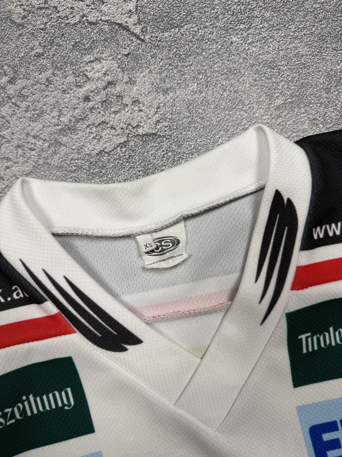 Kappa HC TWK Innsbruck Austria Jersey Hockey #80 Kappa Size US XS / EU 42 / 0 - 13 Thumbnail