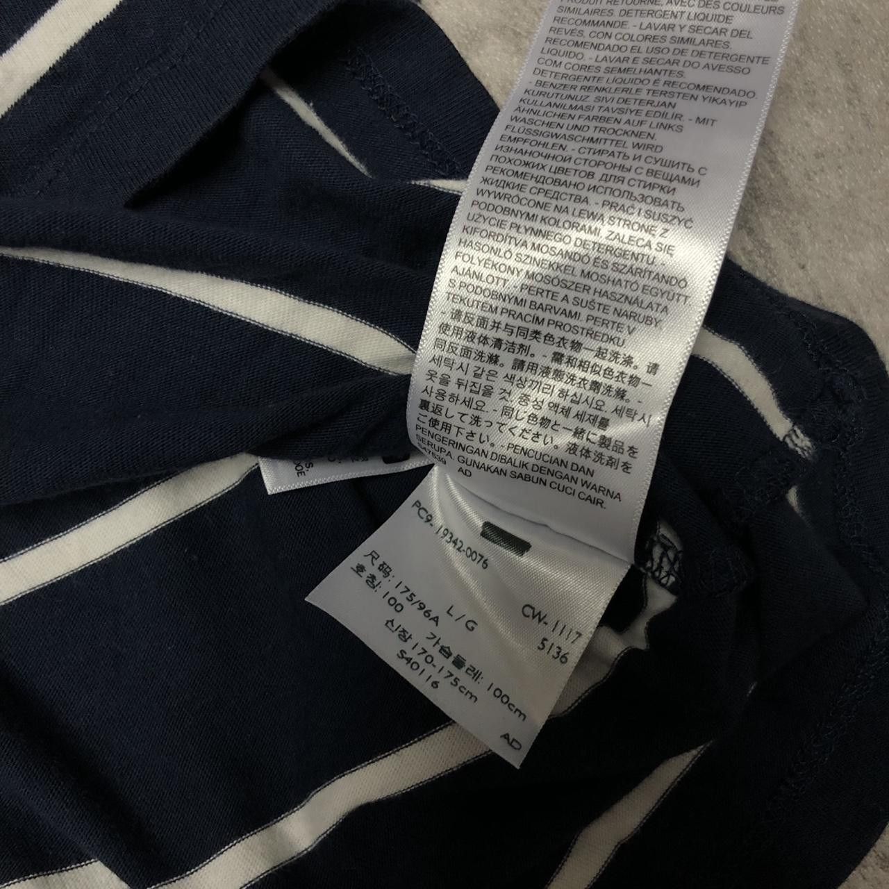 Levi's Navy and white striped Levi's T-shirt Size US L / EU 52-54 / 3 - 4 Thumbnail