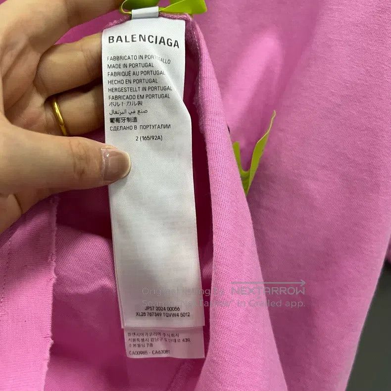 Balenciaga Balenciaga Pink Letter Logo Short Sleeve Size US M / EU 48-50 / 2 - 5 Thumbnail