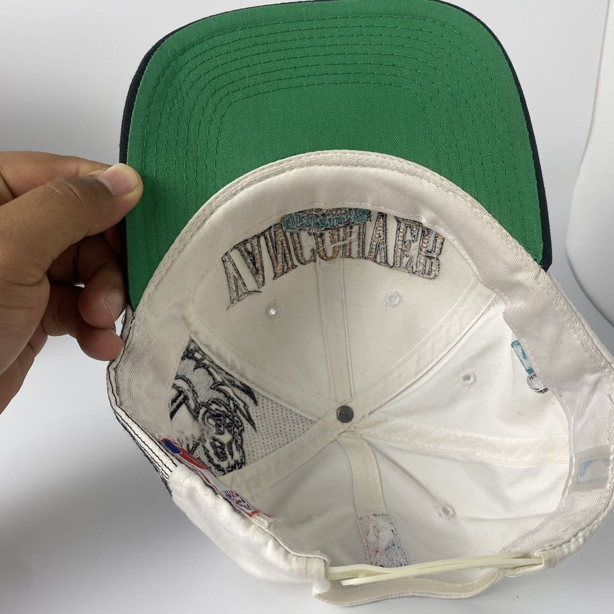 Sports Specialties × Vintage Vintage Vancouver Grizzlies laser Shadow Snapback Hat Cap Size ONE SIZE - 7 Thumbnail
