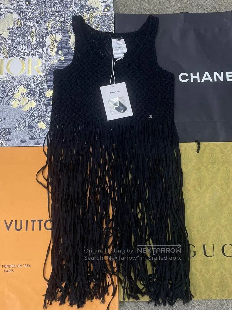 Chanel Chanel Black hollow knitted tassel hem sleeveless Size XS / US 0-2 / IT 36-38 - 1 Thumbnail