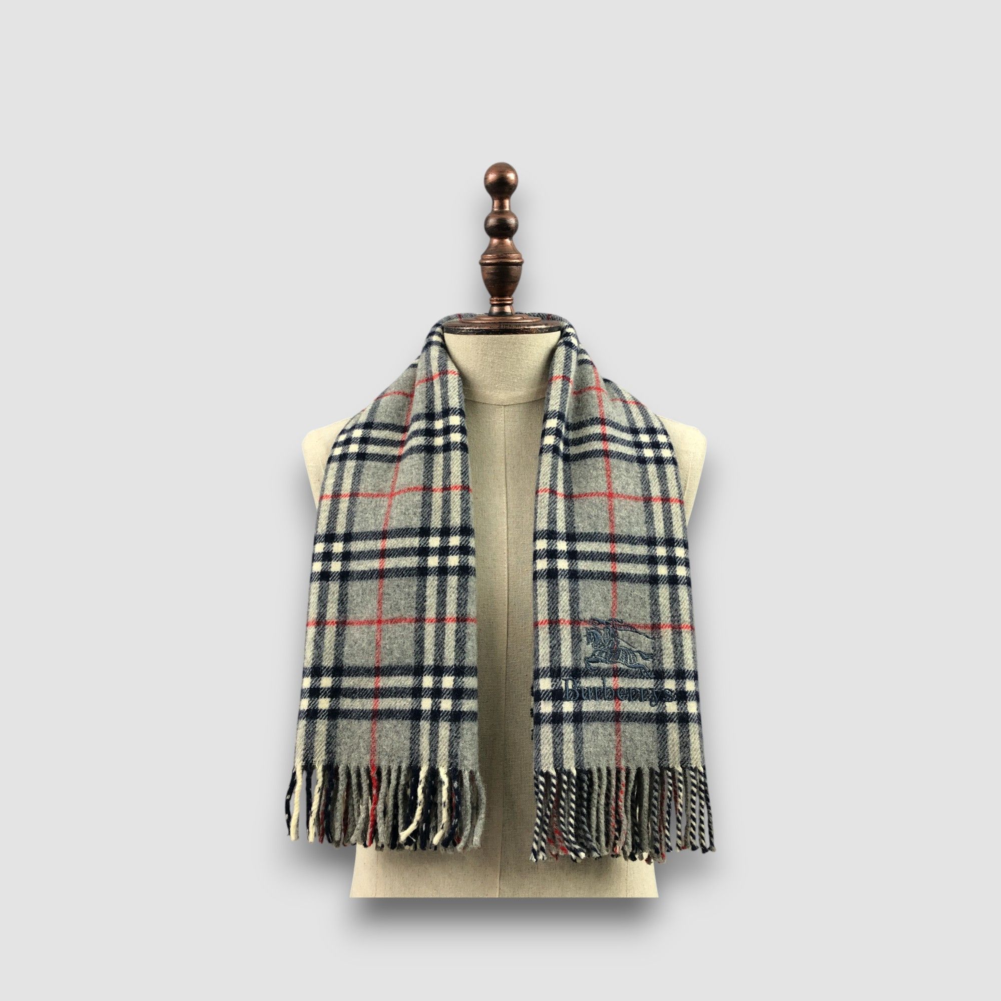 Burberry Vintage Burberry Scarf Muffler Wool Cashmere Scarves. Size ONE SIZE - 1 Thumbnail