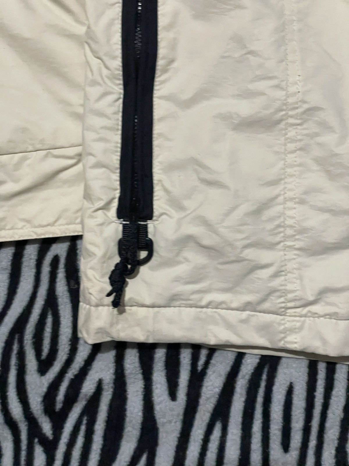 Quiksilver × Vintage Vintage Quiksilver Mens Snow Beige Jacket Grey Q-Tron Plush Size US XL / EU 56 / 4 - 5 Thumbnail