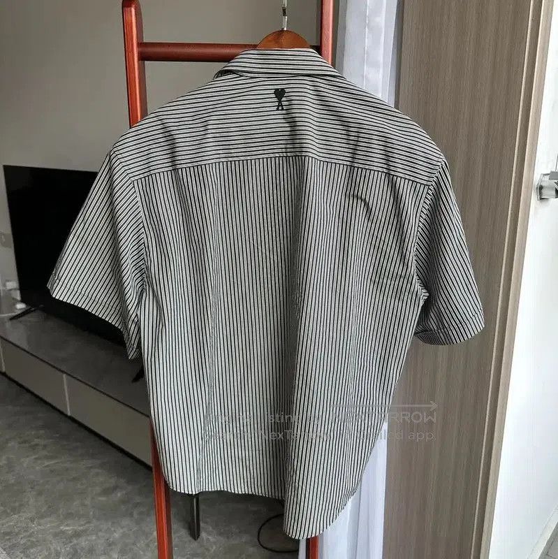AMI AMI Black Striped Short Sleeve Shirt for Men . Size US S / EU 44-46 / 1 - 3 Thumbnail