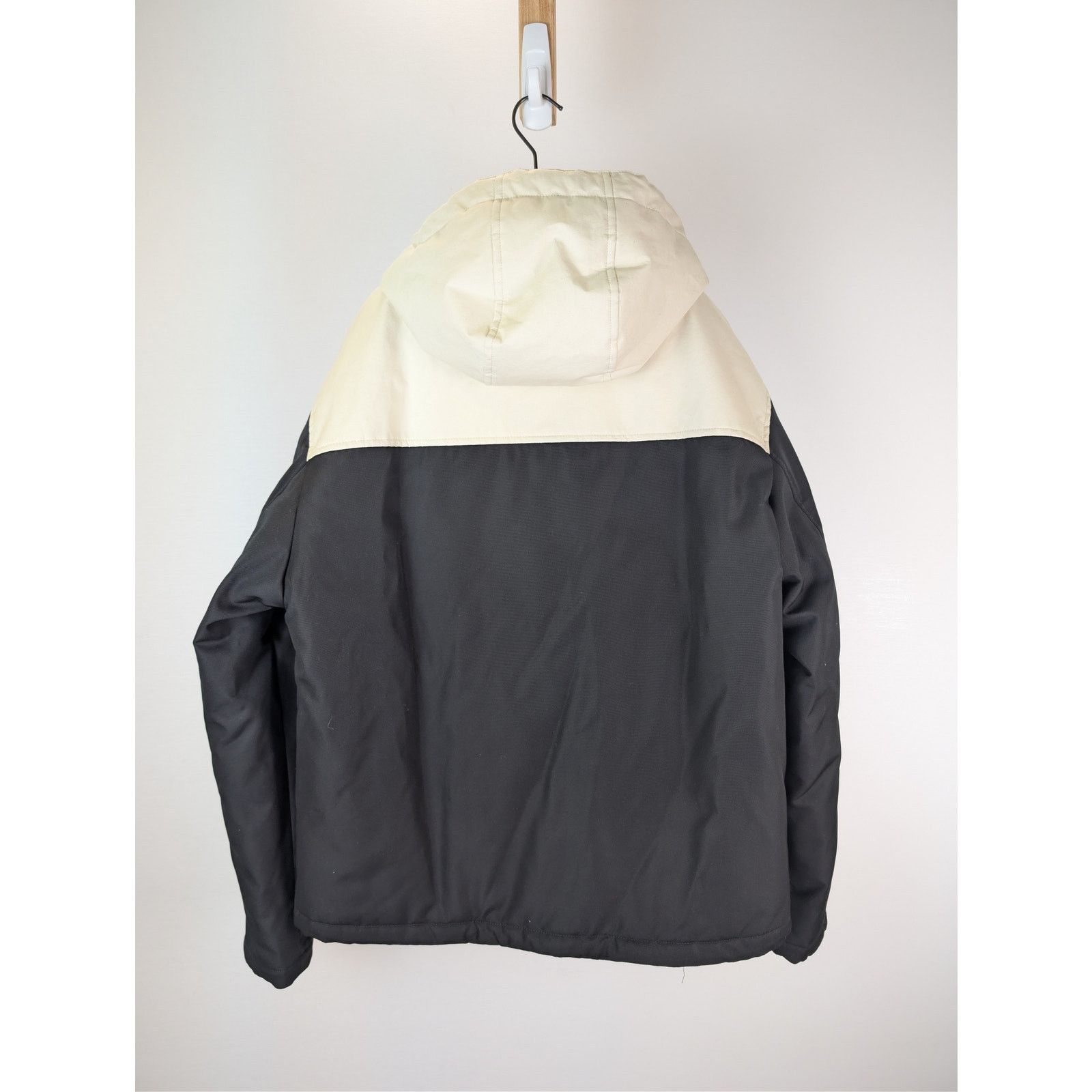 Gucci o1rshd1 Padded Down Jacket in Black/White Size US M / EU 48-50 / 2 - 16 Thumbnail