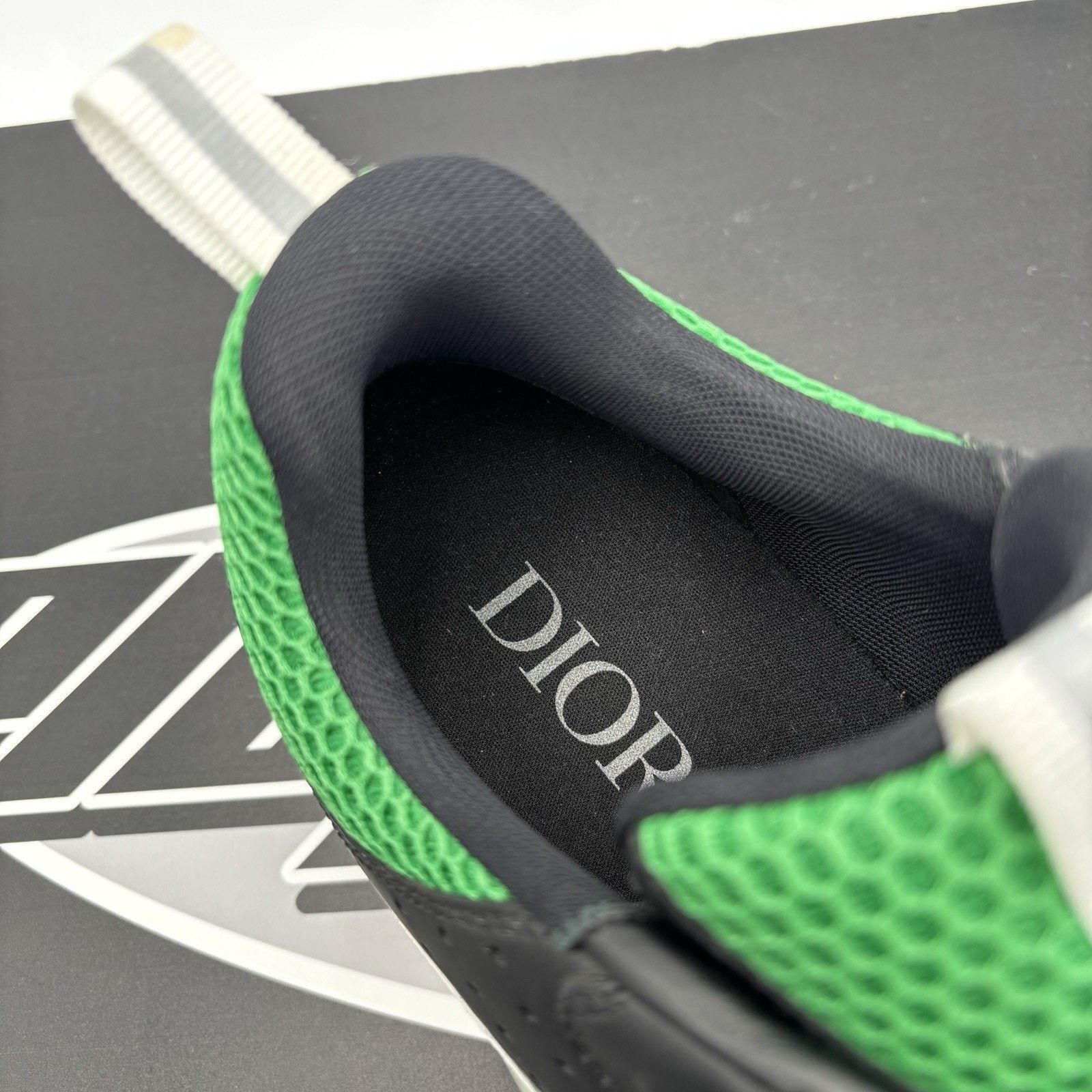 Dior Dior B22 Sneaker ' Green, White ' | SUPER CLEAN! Size US 13 / EU 46 - 7 Thumbnail