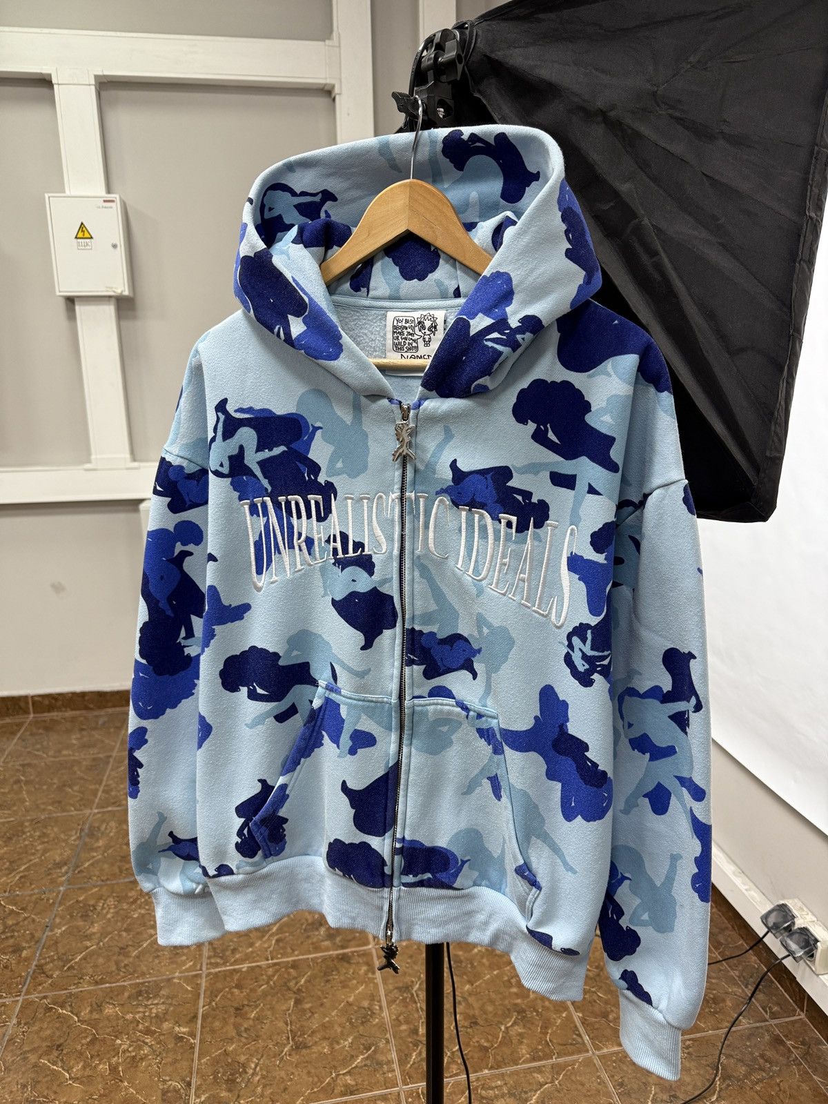 Named Collective 🇺🇸 Y2K Named Collective Sexy Girl Camo Baggy Zip Up Hoodie Size US L / EU 52-54 / 3 - 1 Thumbnail