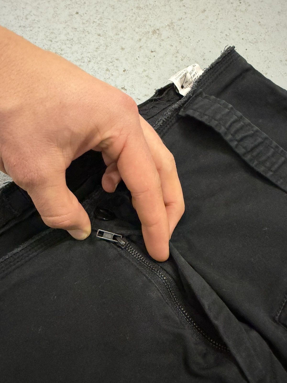 Marithe + Francois Girbaud Marithe Francois Girbaud Bondage Multipocket Pants Size US 32 / EU 48 - 7 Thumbnail
