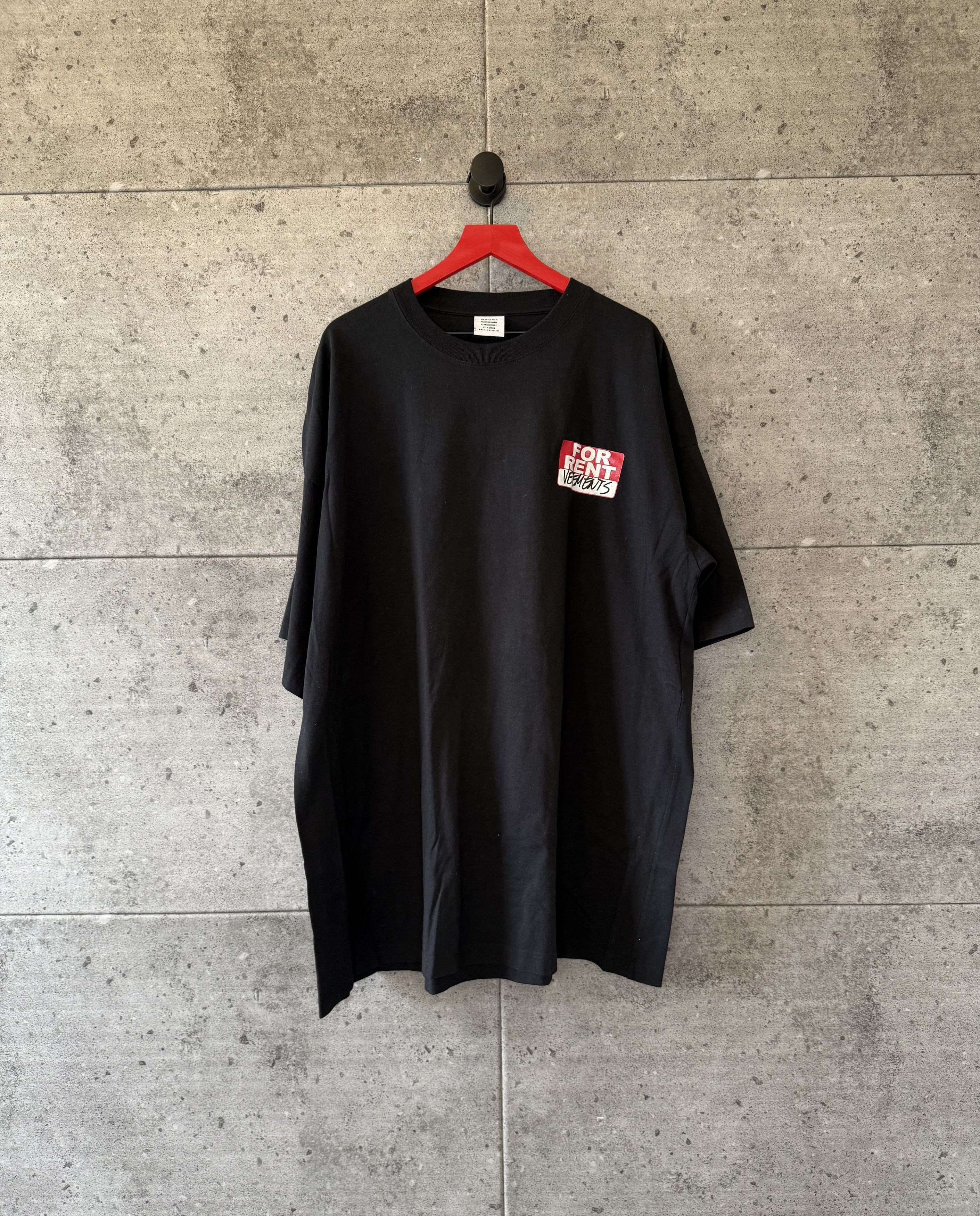 Vetements oversized for rent t shirt