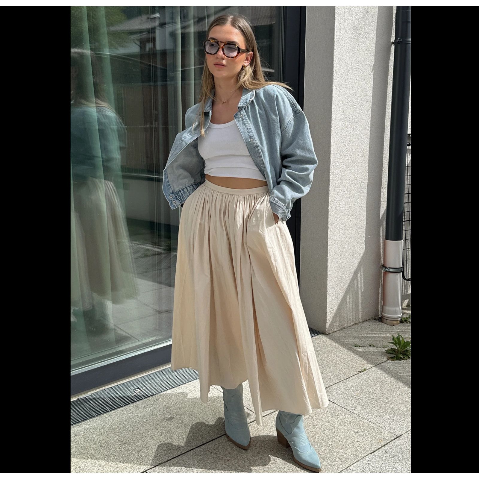 Zara ZARA BLOGGER FAVE!!! women's Ecru Voluminous Skirt NWT Size 30" / US 8 / IT 44 - 21 Thumbnail