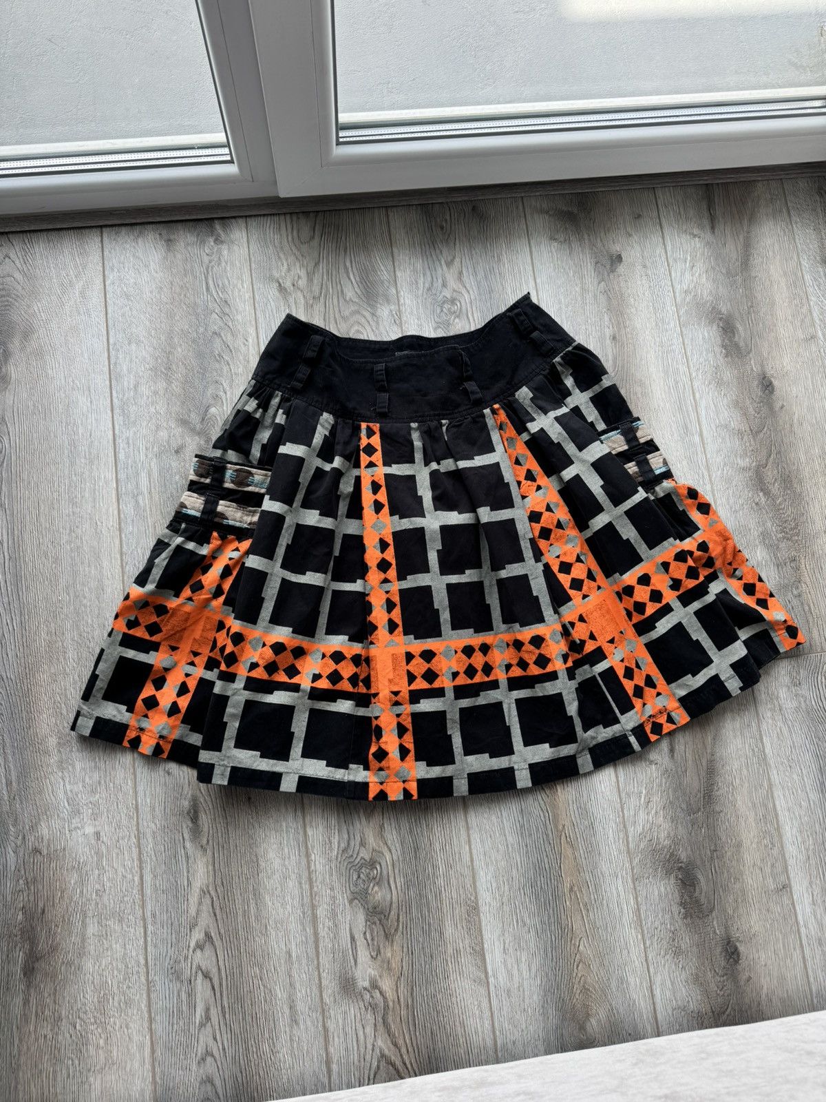 Custo Barcelona Custo Barcelona Avant-Garde Plaid Midi Skirt Size 28" / US 6 / IT 42 - 1 Thumbnail