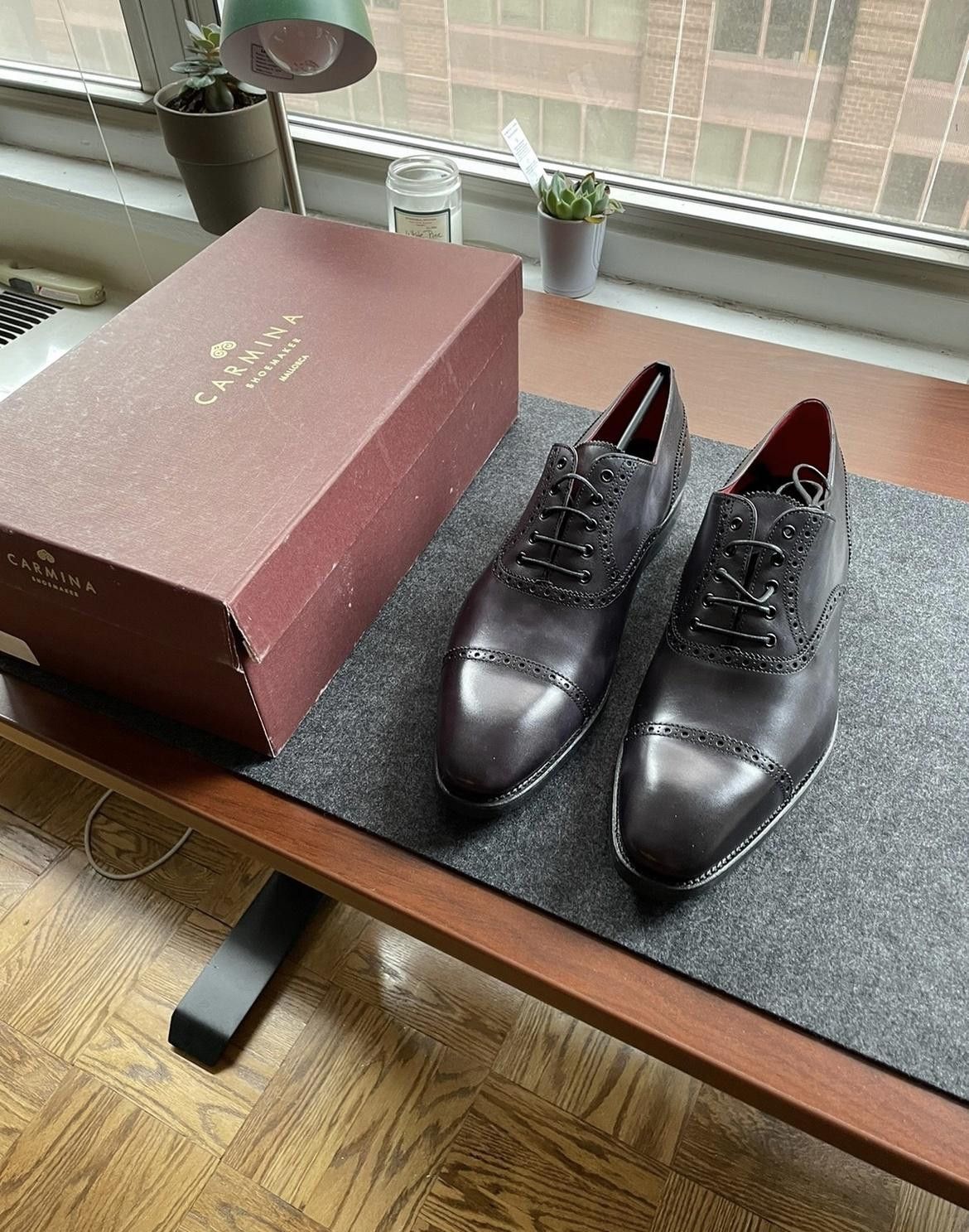 Carmina Semi Brogue Black Museum Calf Captoe Oxford