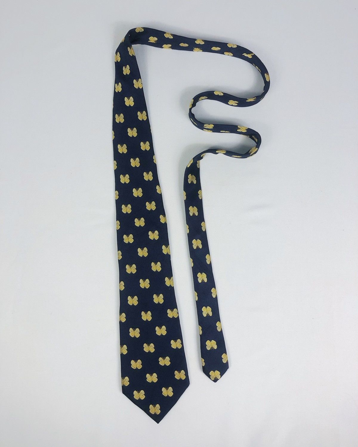 Yves Saint Laurent Vintage Yves Saint Laurent YSL Silk Tie Butterfly Motive Size ONE SIZE - 2 Thumbnail